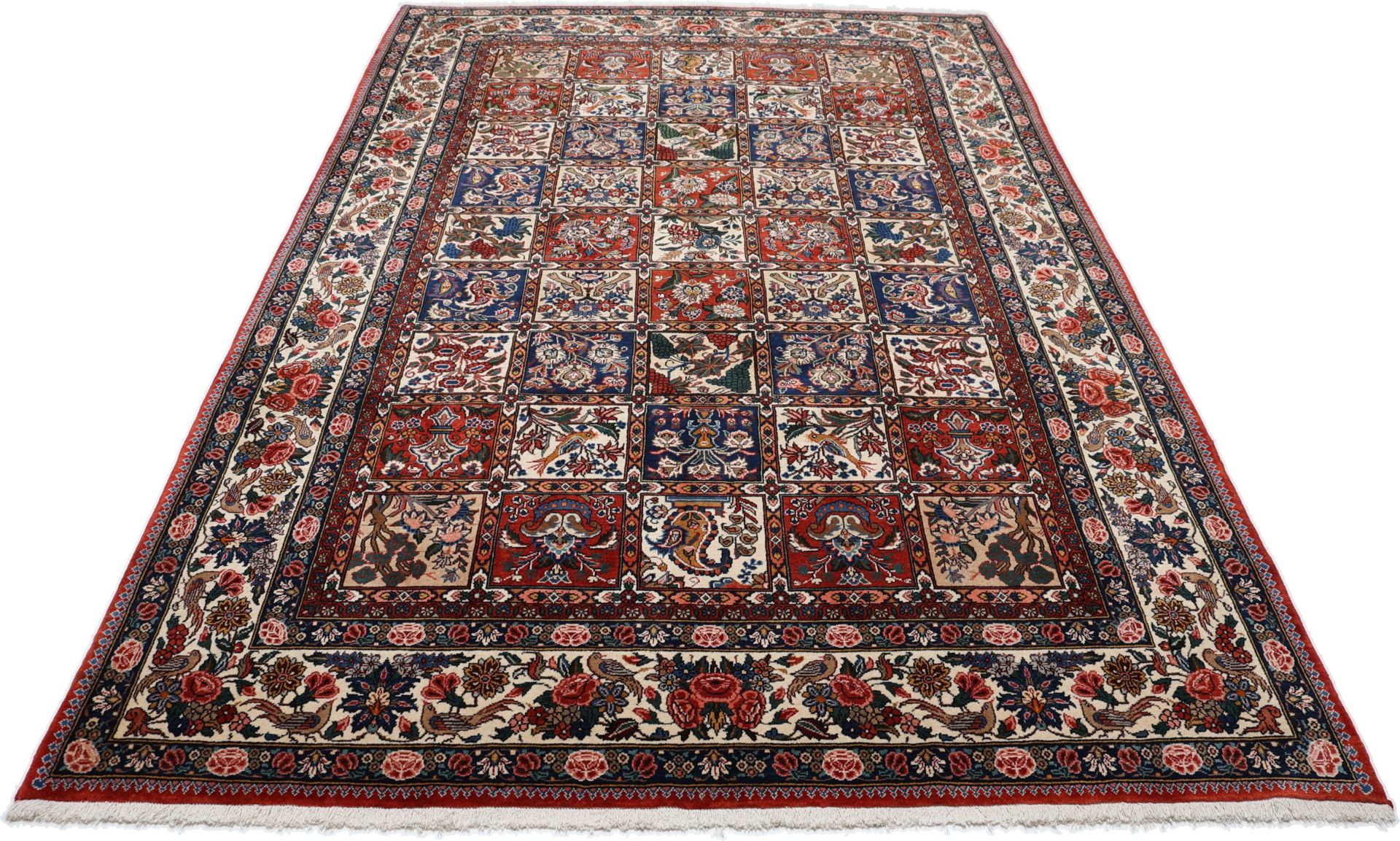 Hand-Knotted Wool Bakhtiari Persian Rug, 208 × 310 cm