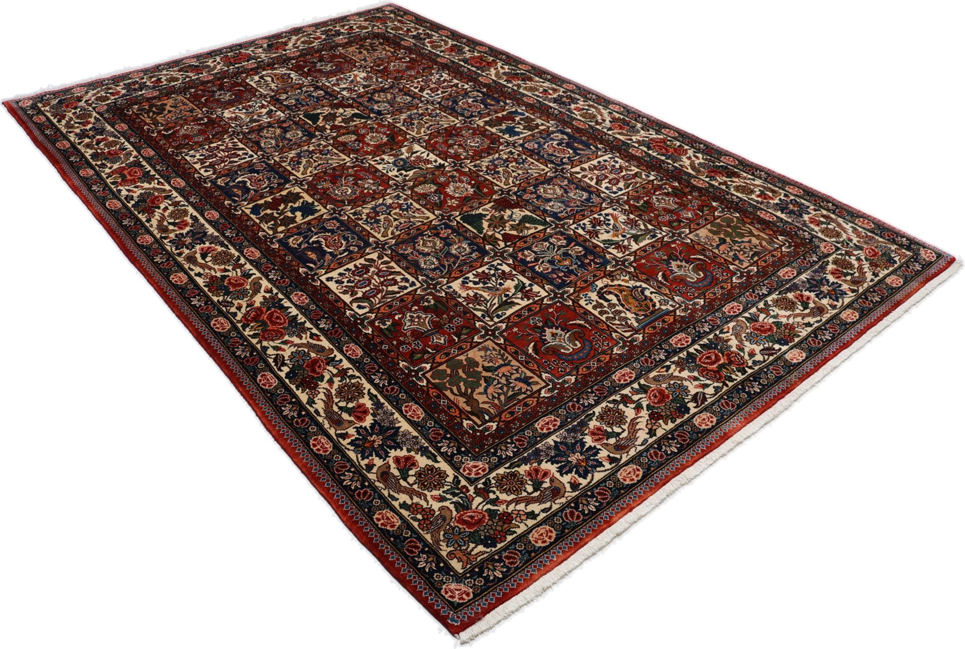 Hand-Knotted Wool Bakhtiari Persian Rug, 208 × 310 cm