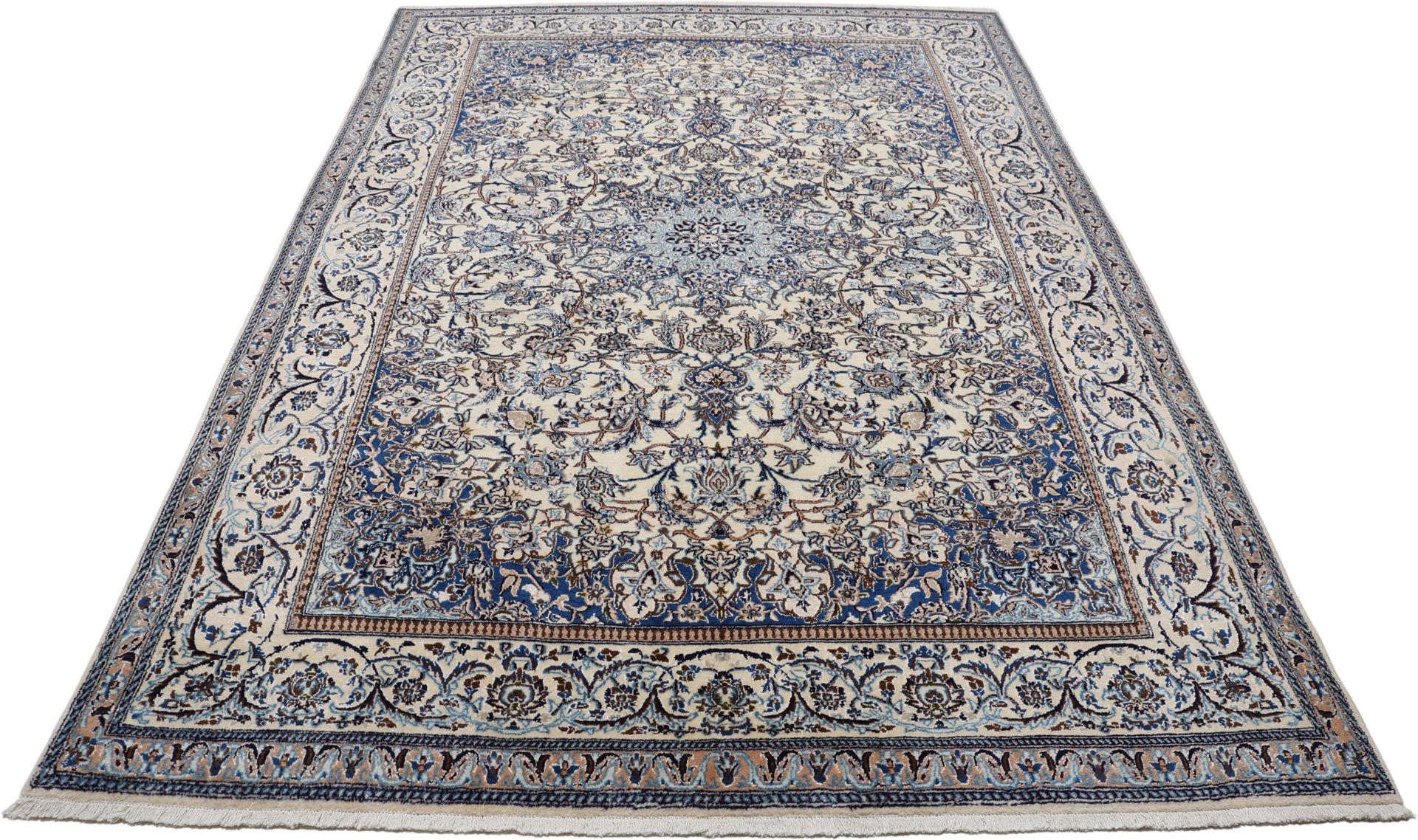Hand-Knotted Wool Nain Persian Rug, 193 × 290 cm
