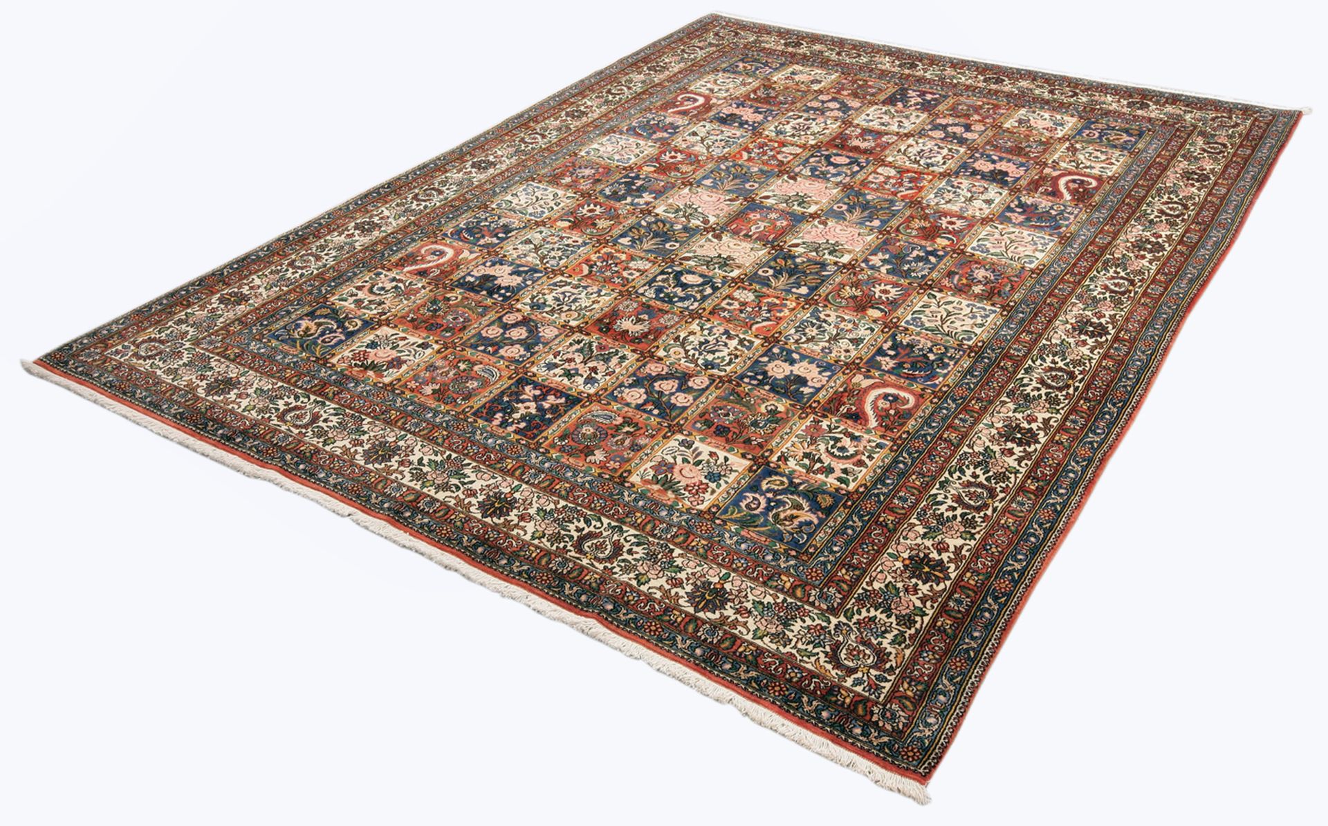 Bakhtiari Persian Rug 210 × 295 cm, Wool, hand-knotted