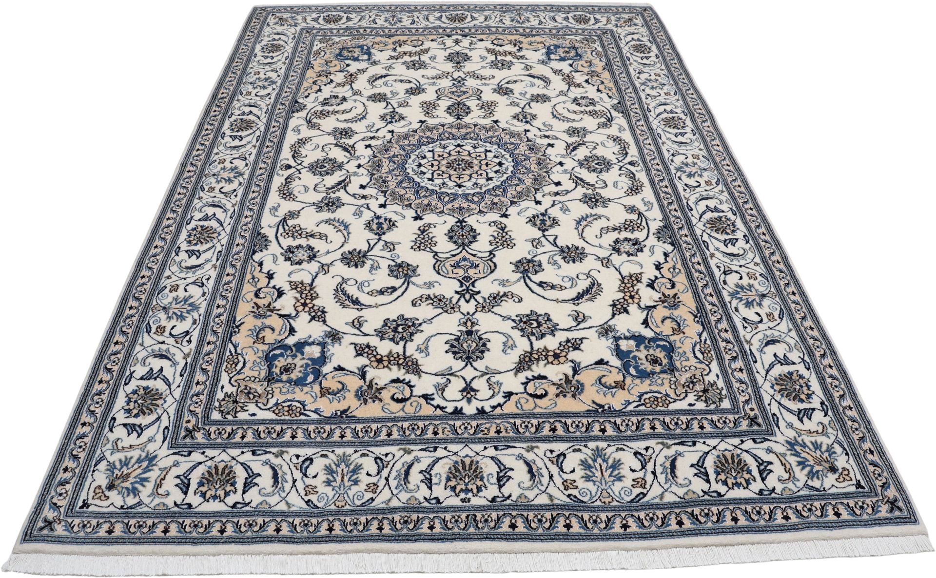 Nain Persian Rug — hand-knotted, 197 × 288 cm, Wool