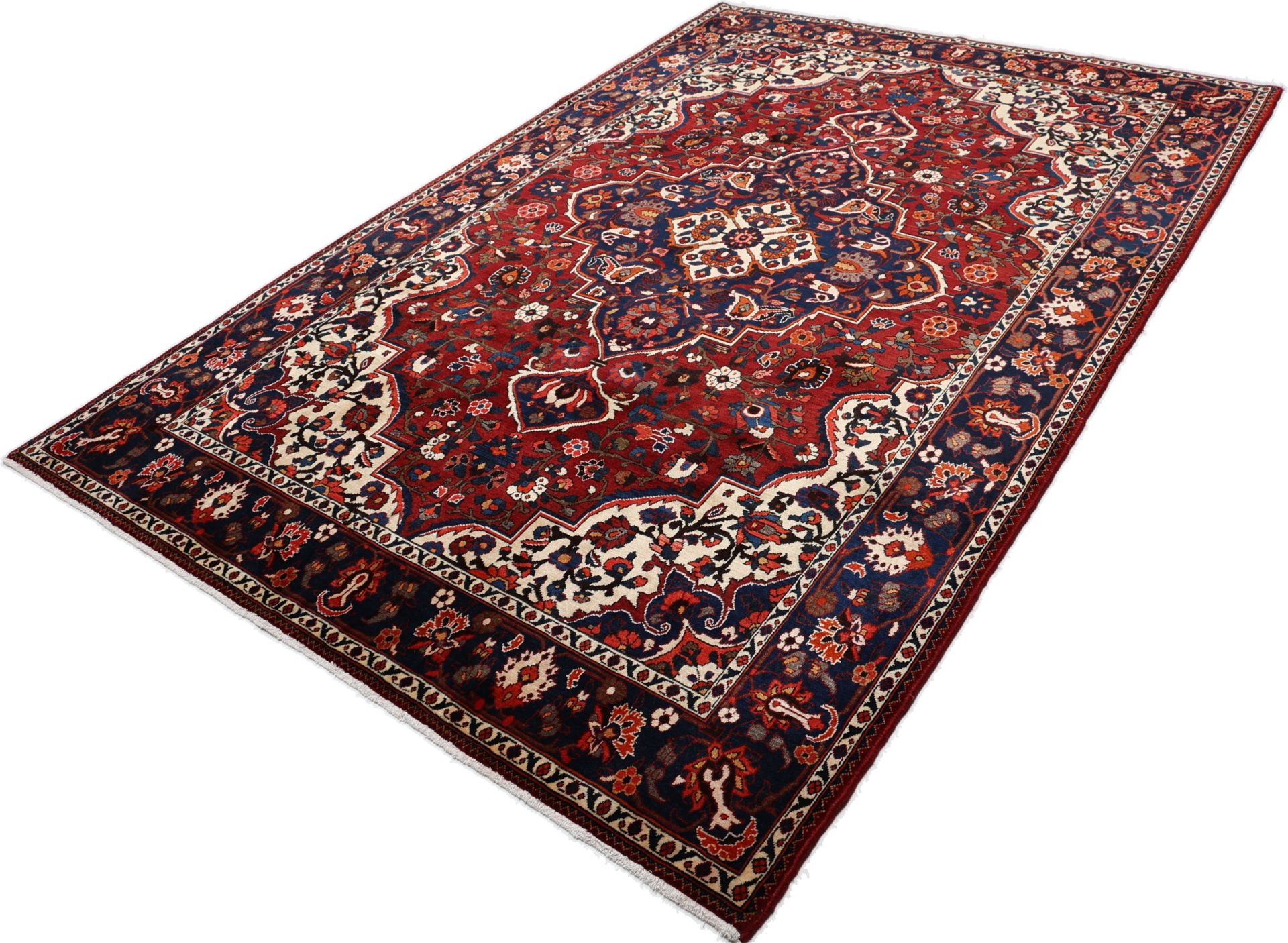 Bakhtiari Persian Rug 210 × 310 cm, Wool, hand-knotted