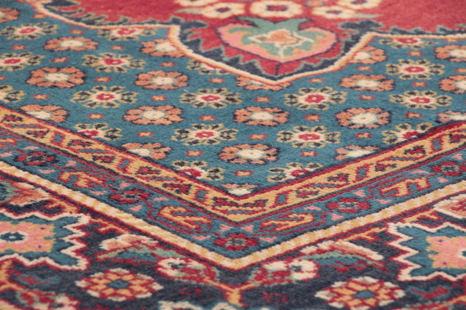 Persian Rug — hand-knotted, 208 × 307 cm