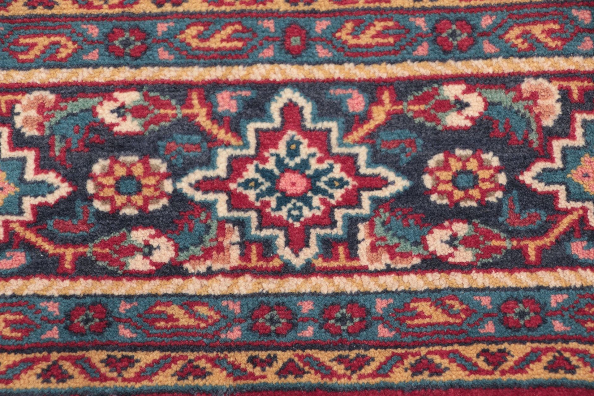 Persian Rug — hand-knotted, 208 × 307 cm