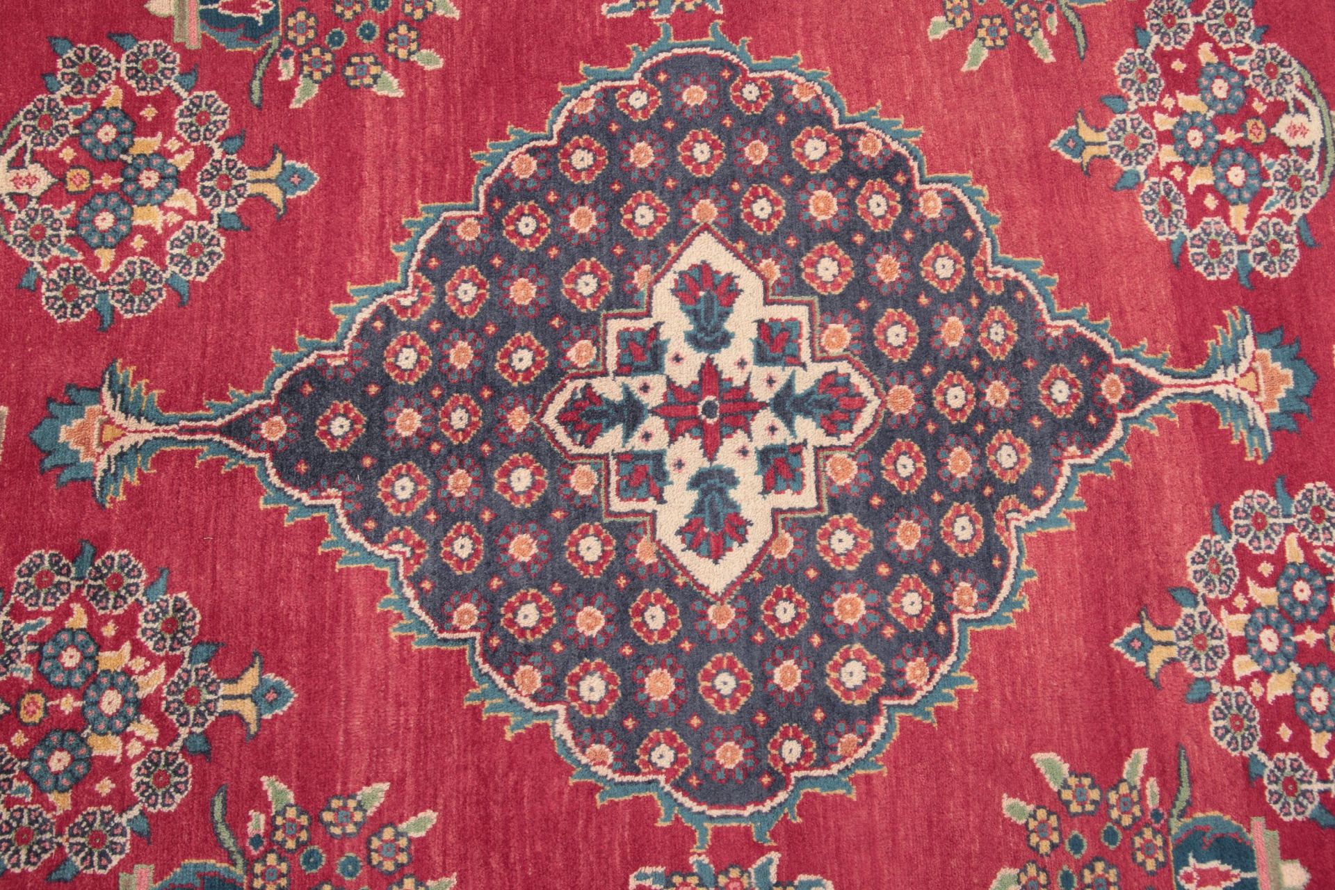 Persian Rug — hand-knotted, 208 × 307 cm
