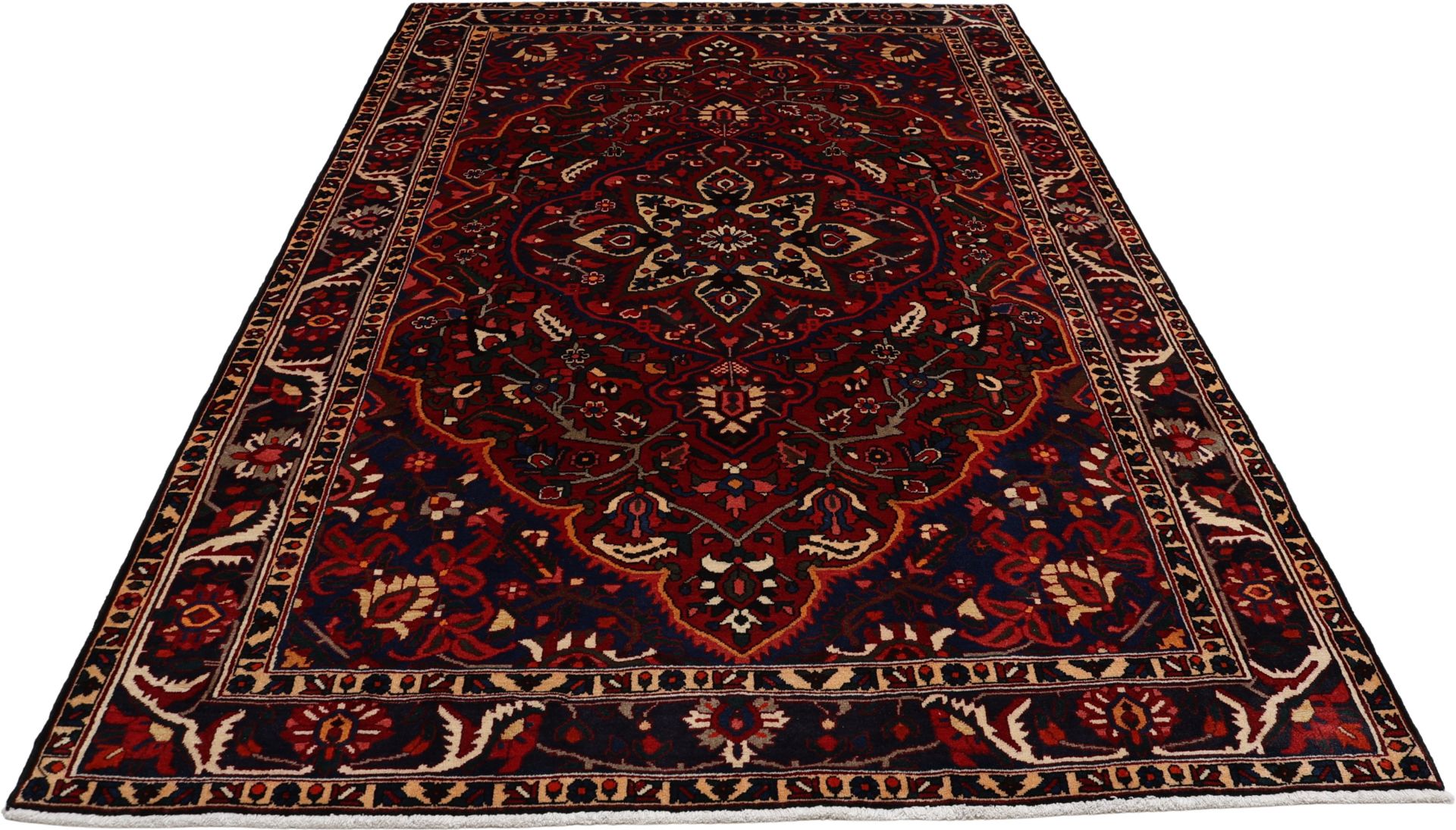 Bakhtiari Persian Rug 210 × 310 cm, Wool, hand-knotted