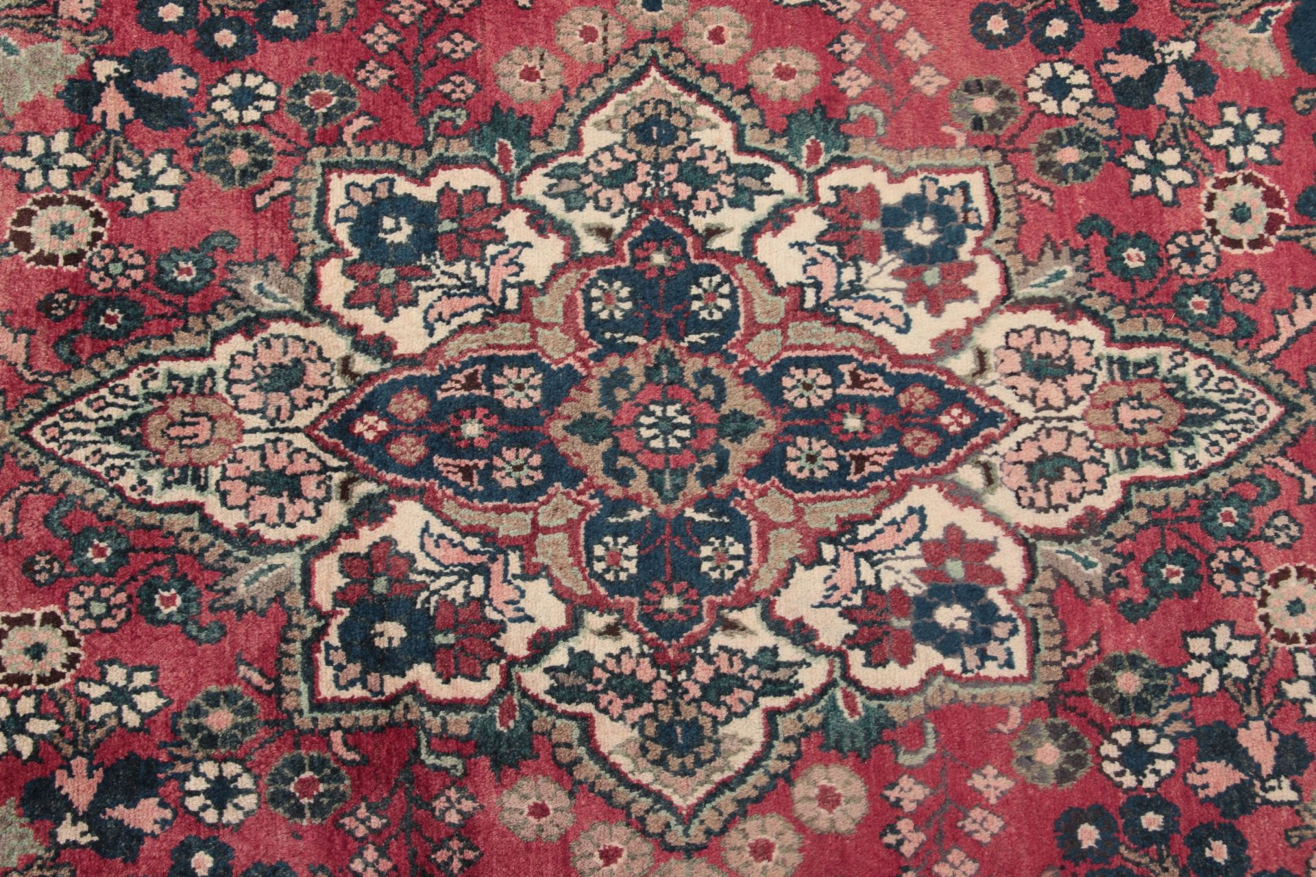 Hamadan Persian Rug — hand-knotted, 212 × 312 cm