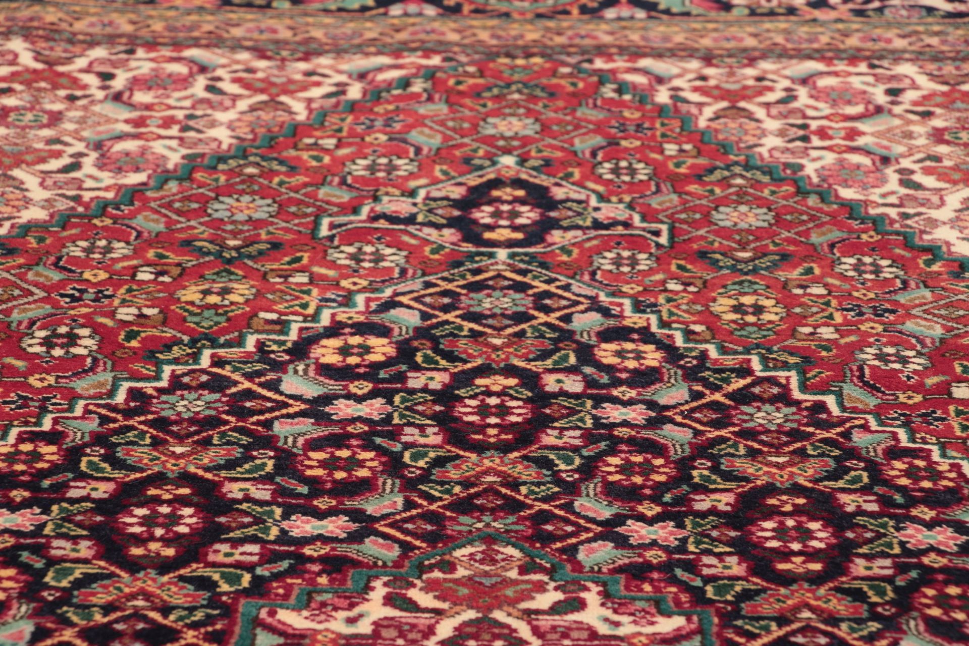 Tabriz Persian Rug 215 × 300 cm, hand-knotted