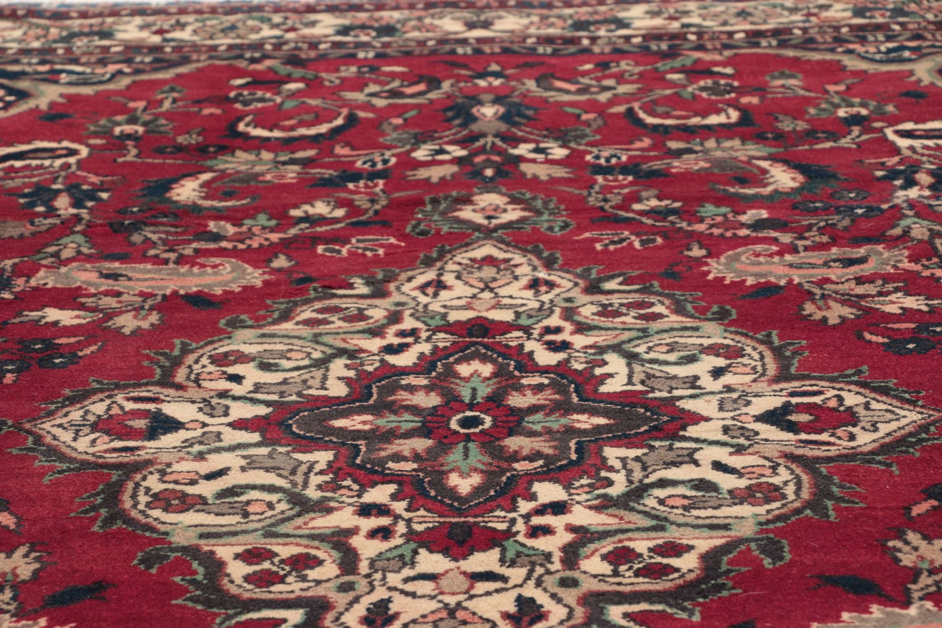 Hamadan Persian Rug — hand-knotted, 215 × 312 cm