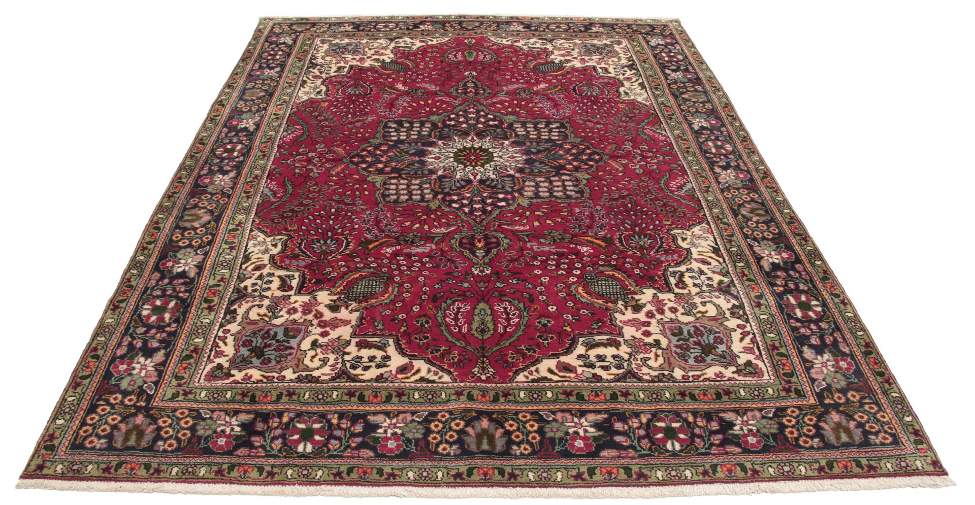 Tabriz Persian Rug 214 × 300 cm, hand-knotted