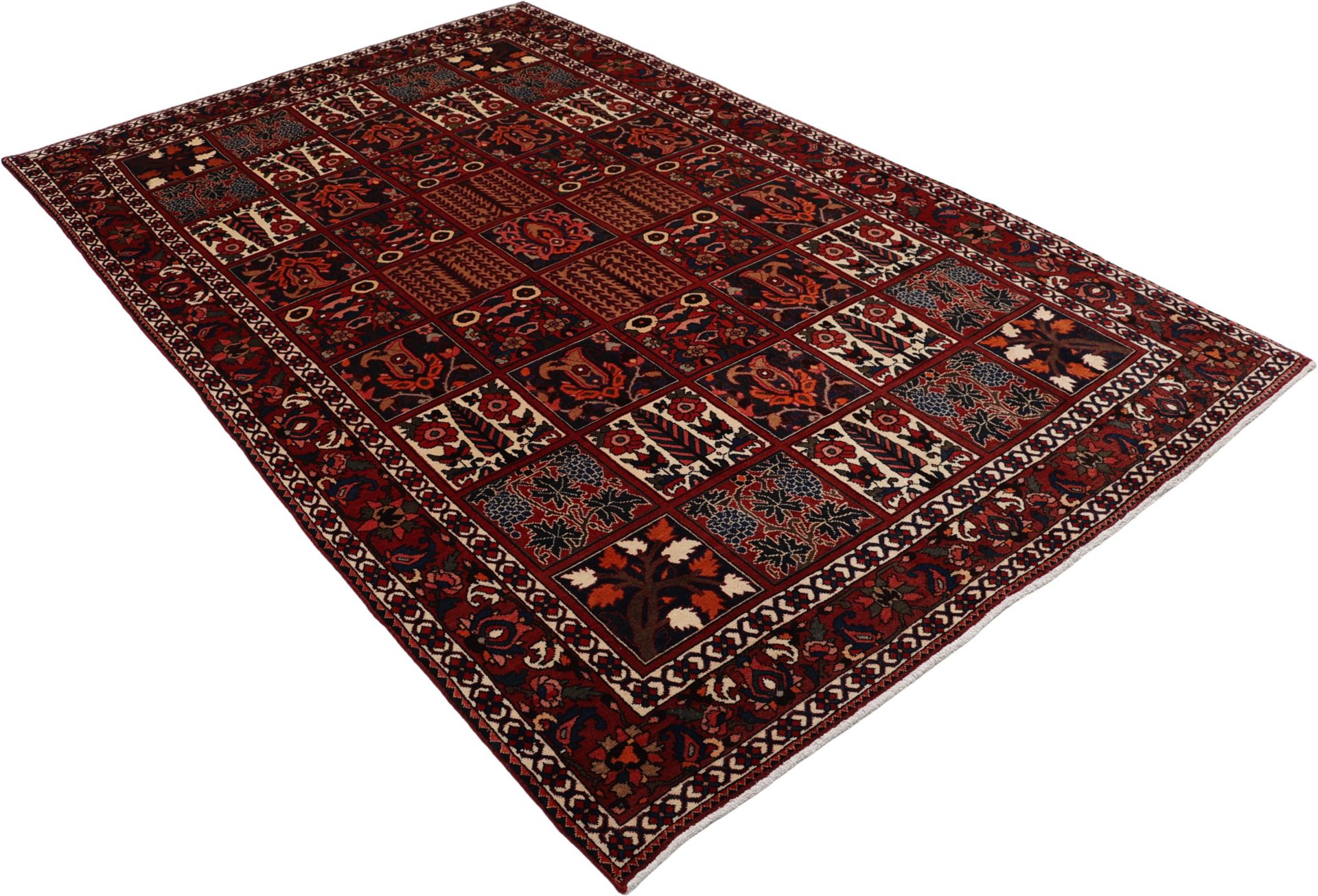 Bakhtiari Persian Rug 200 × 310 cm, Wool, hand-knotted