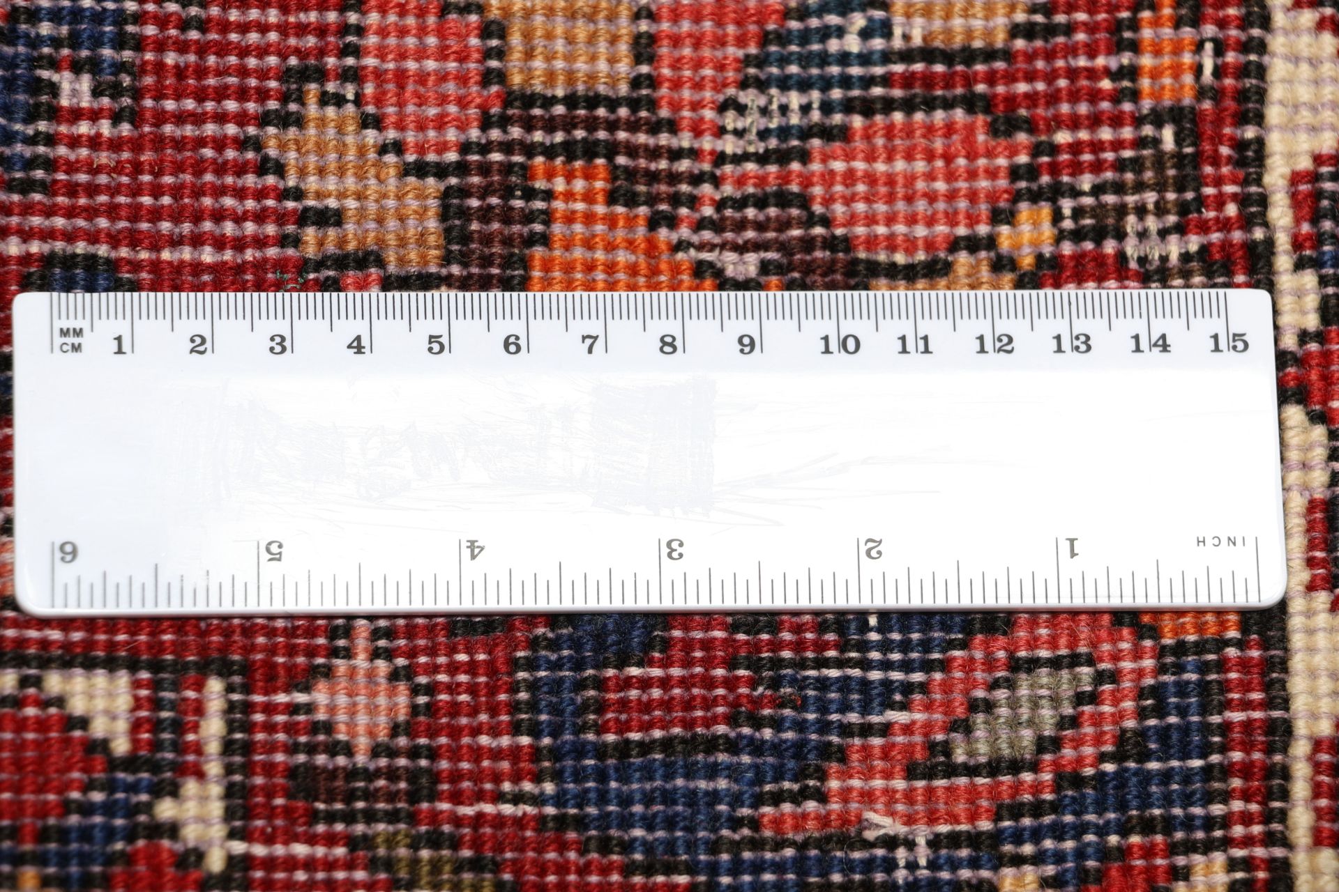 Bakhtiari Persian Rug 200 × 310 cm, Wool, hand-knotted