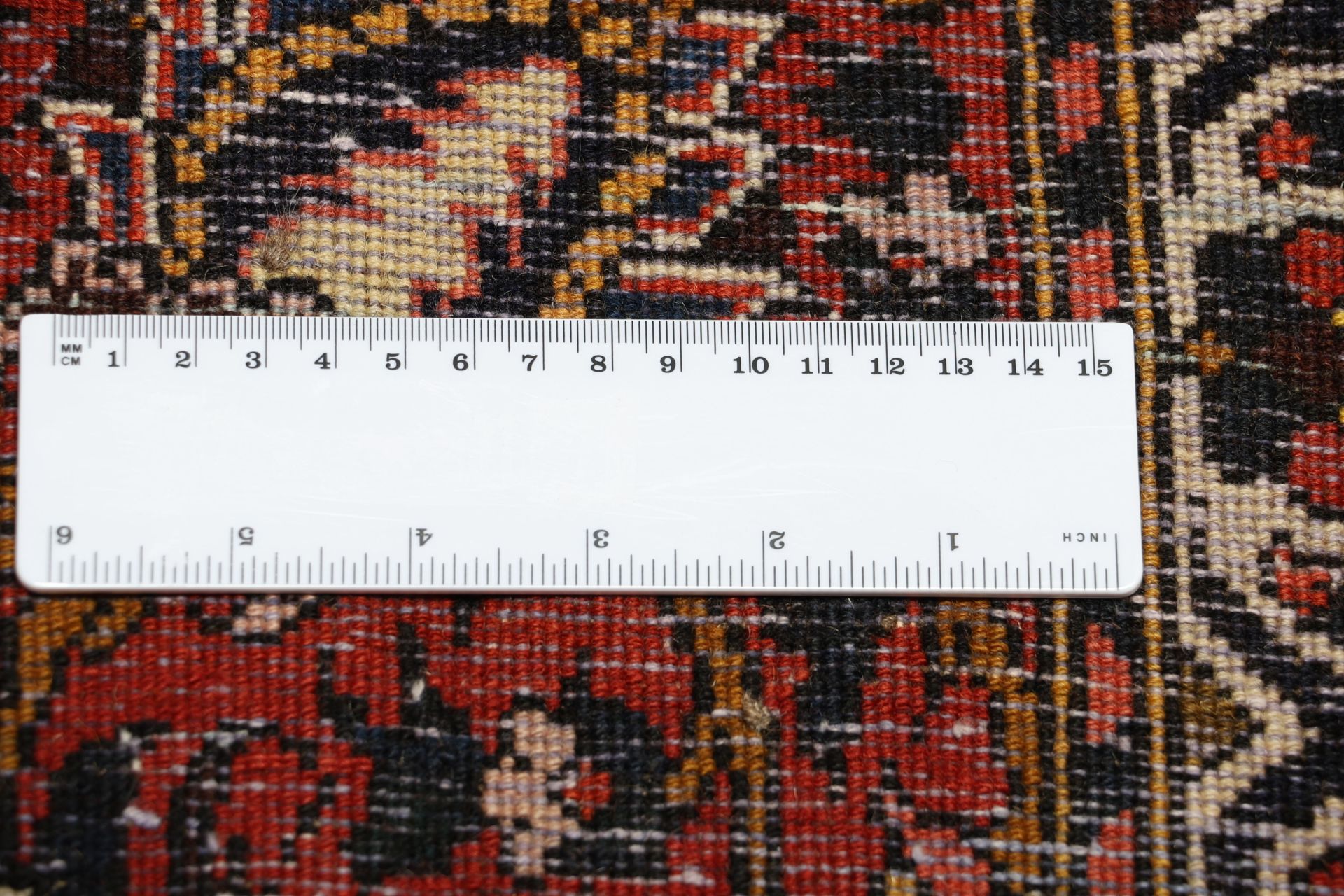 Bakhtiari Persian Rug — hand-knotted, 217 × 315 cm, Wool