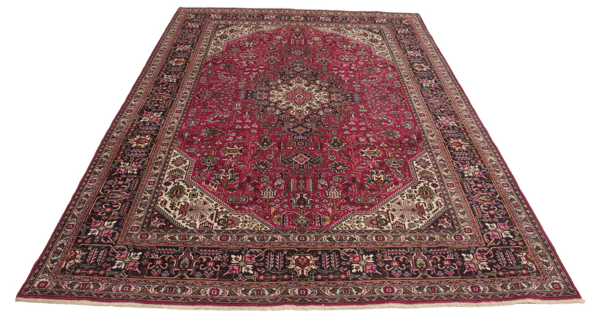 Tabriz Persian Rug — hand-knotted, 200 × 300 cm