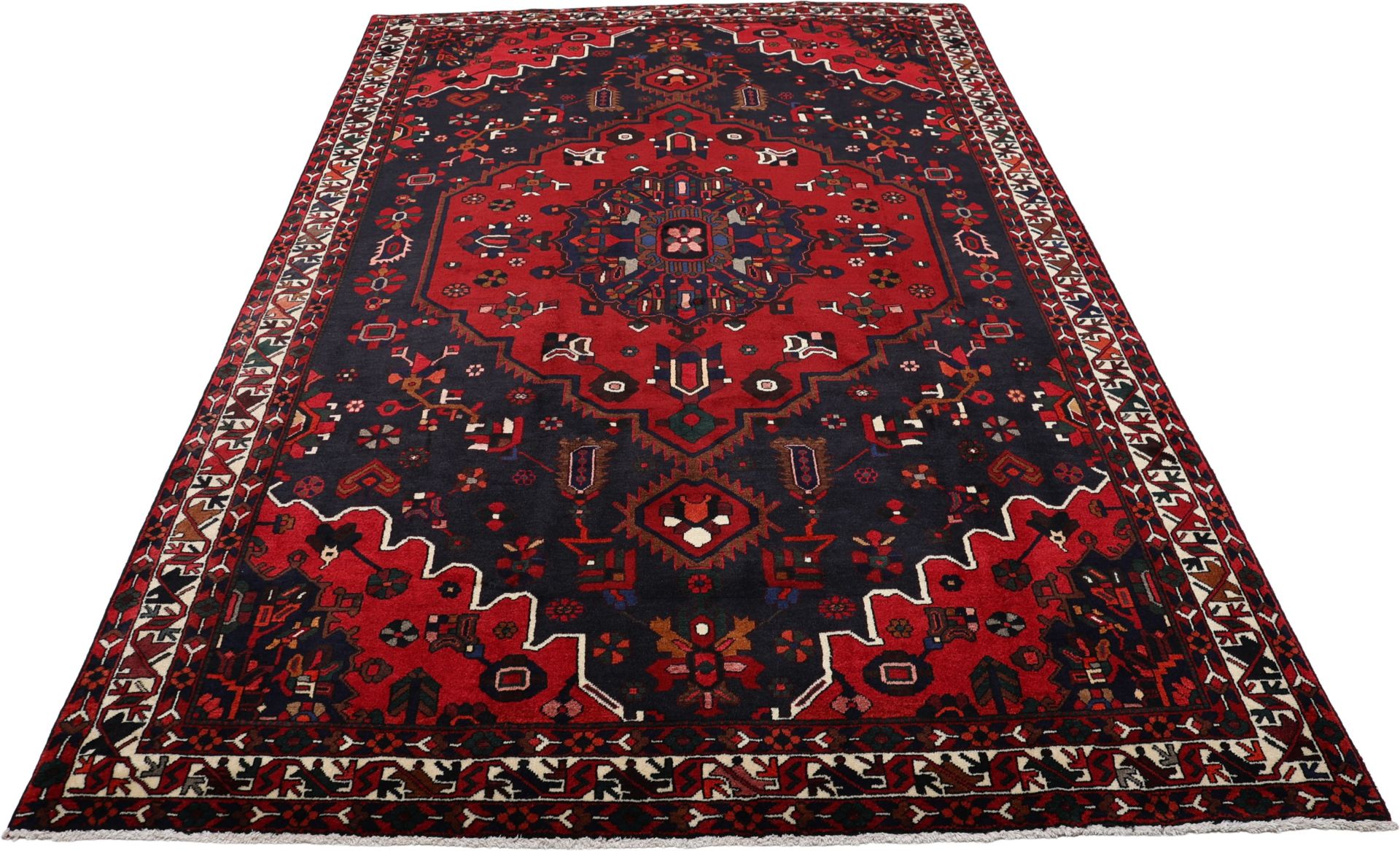 Bakhtiari Persian Rug 210 × 320 cm, Wool, hand-knotted