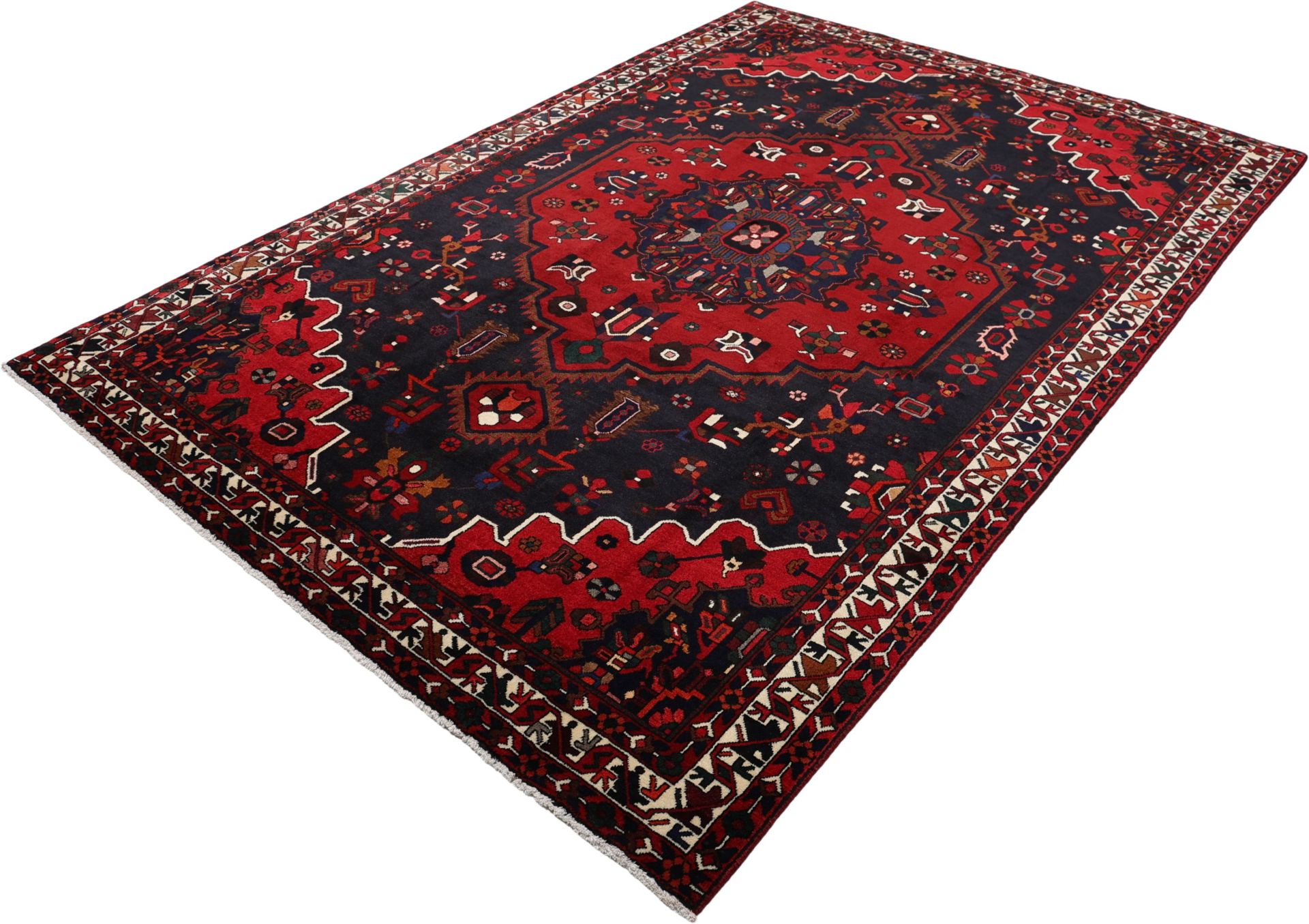Bakhtiari Persian Rug 210 × 320 cm, Wool, hand-knotted