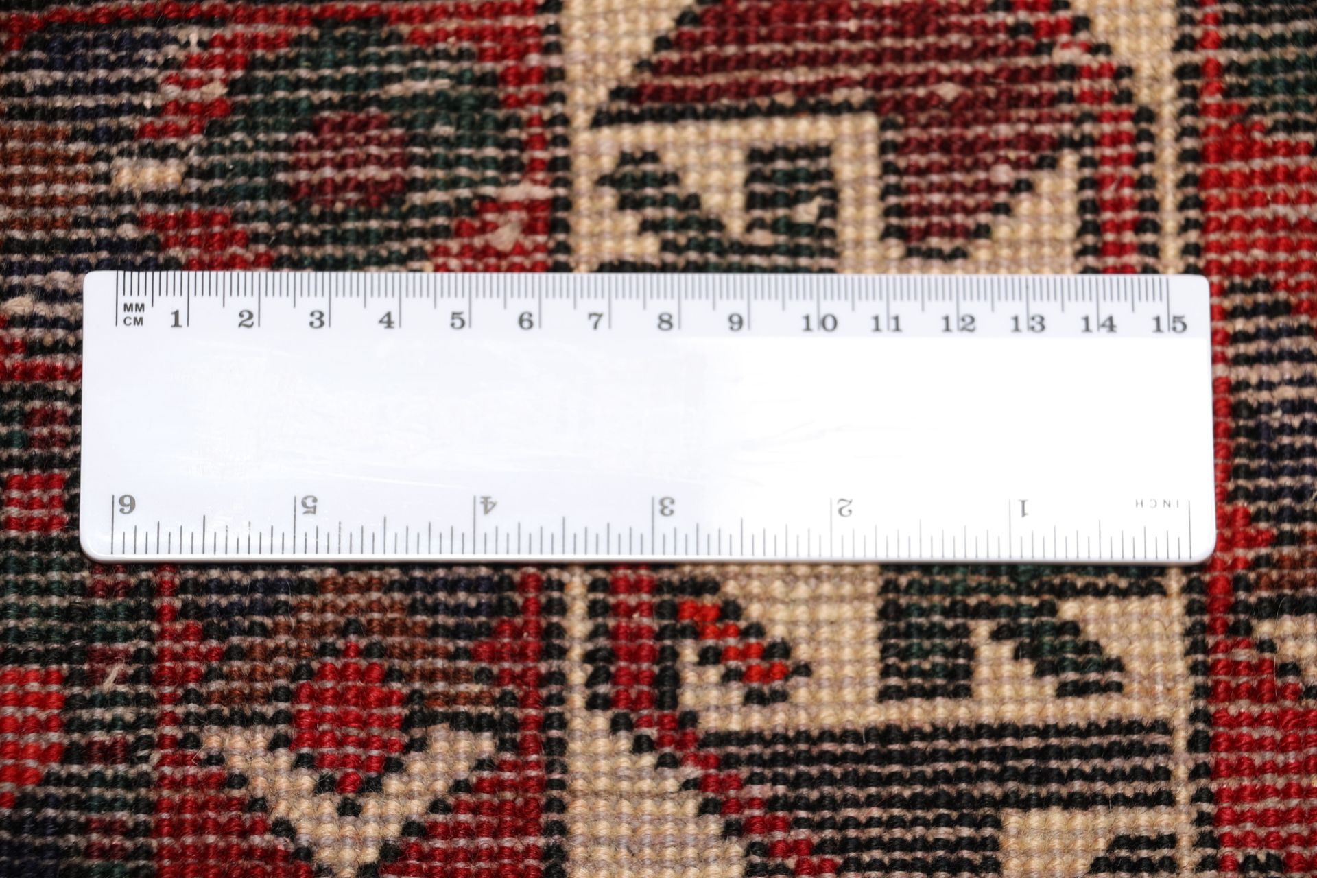 Bakhtiari Persian Rug 210 × 320 cm, Wool, hand-knotted