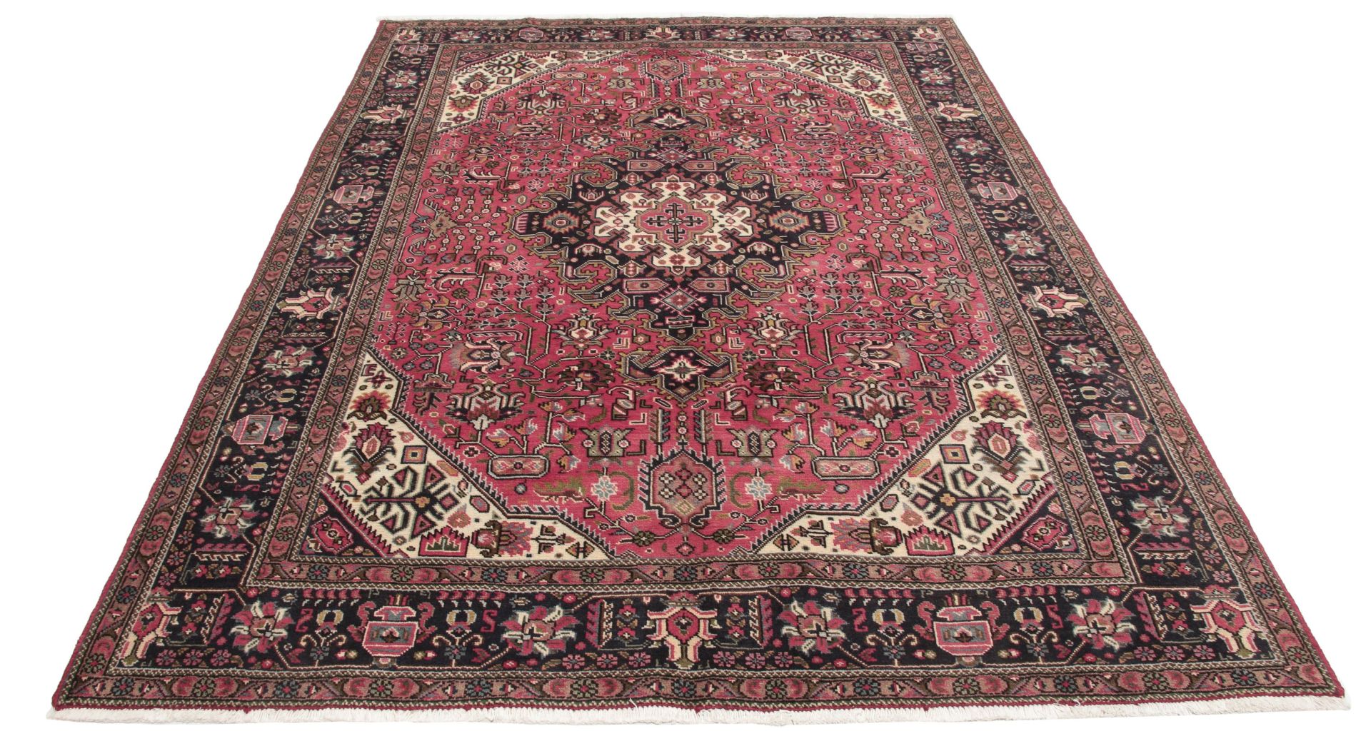 Tabriz Persian Rug 200 × 285 cm, hand-knotted