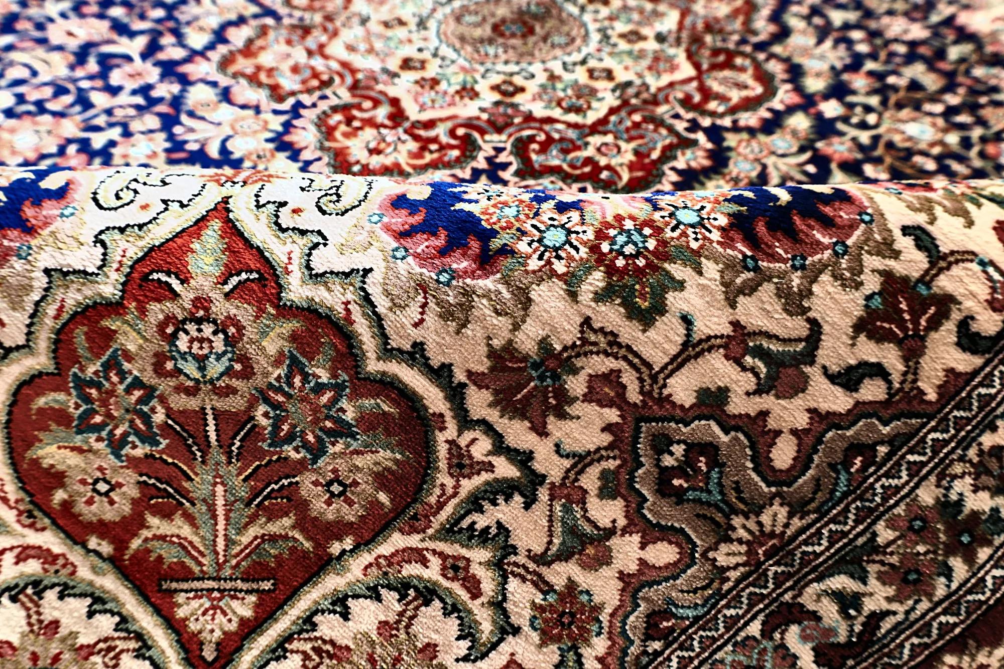 Hand-Knotted Silk Qom Persian Rug, 154 × 102 cm