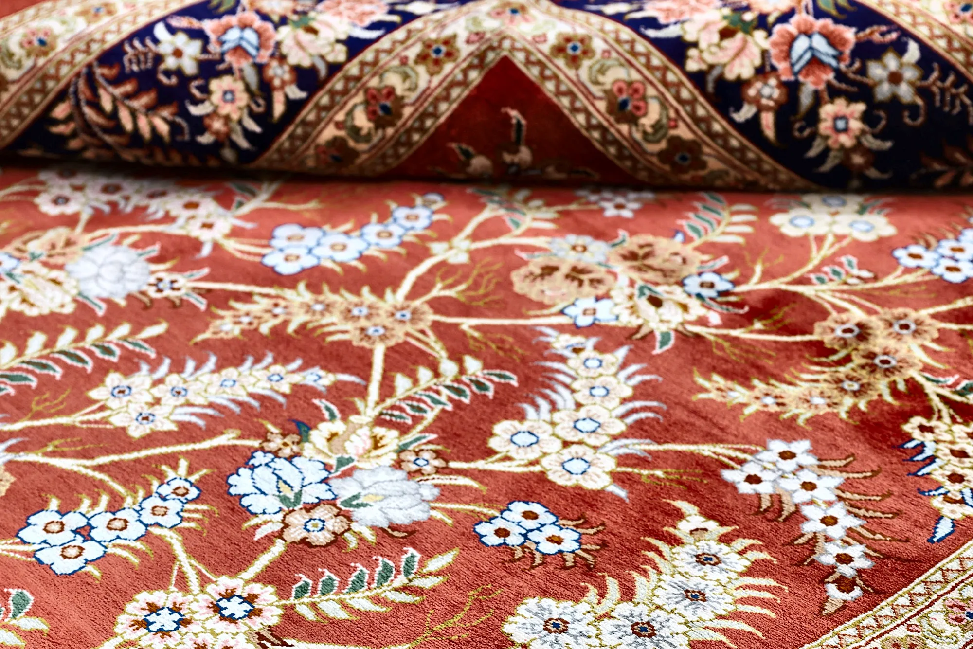 Hand-Knotted Silk Qom Persian Rug, 150 × 98 cm