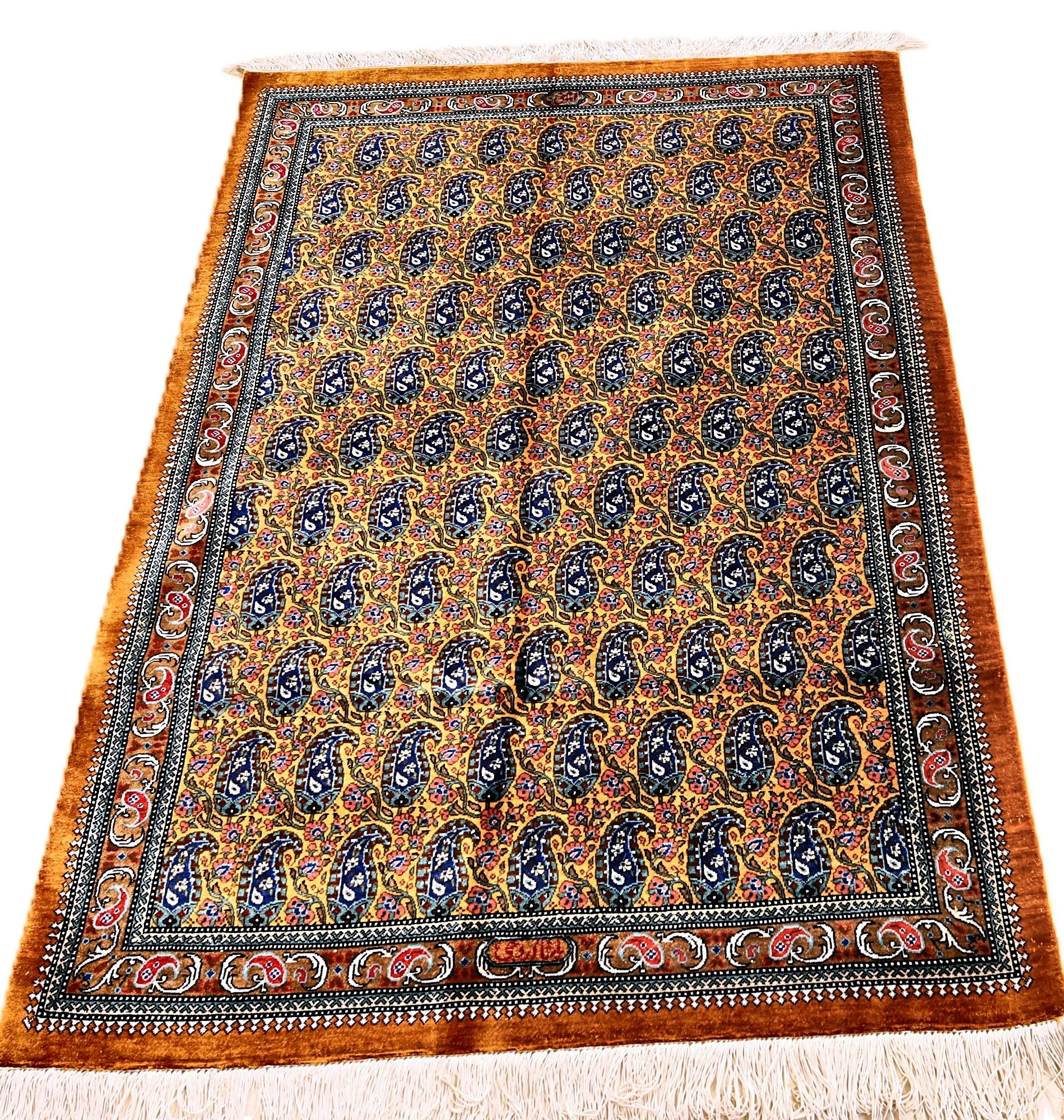 115785-02 Hand-Knotted Silk Qom Persian Rug, 117 × 80 cm