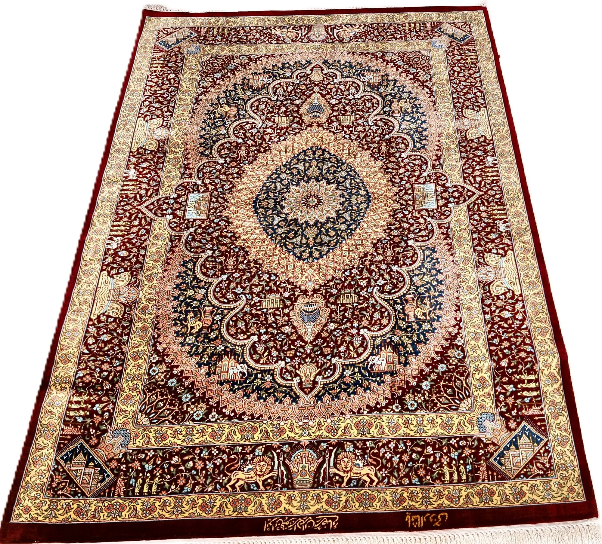 Qom Persian Rug — hand-knotted, 118 × 80 cm, Silk