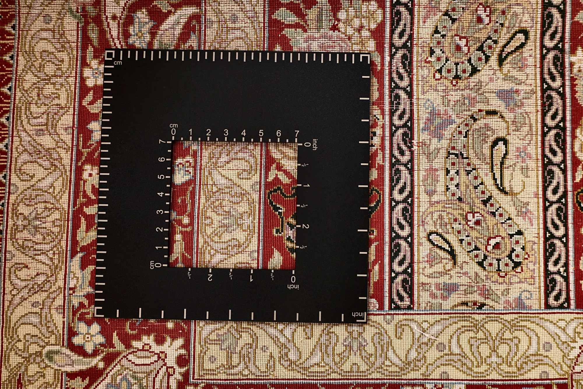 Qom Persian Rug 125 × 80 cm, Silk, hand-knotted
