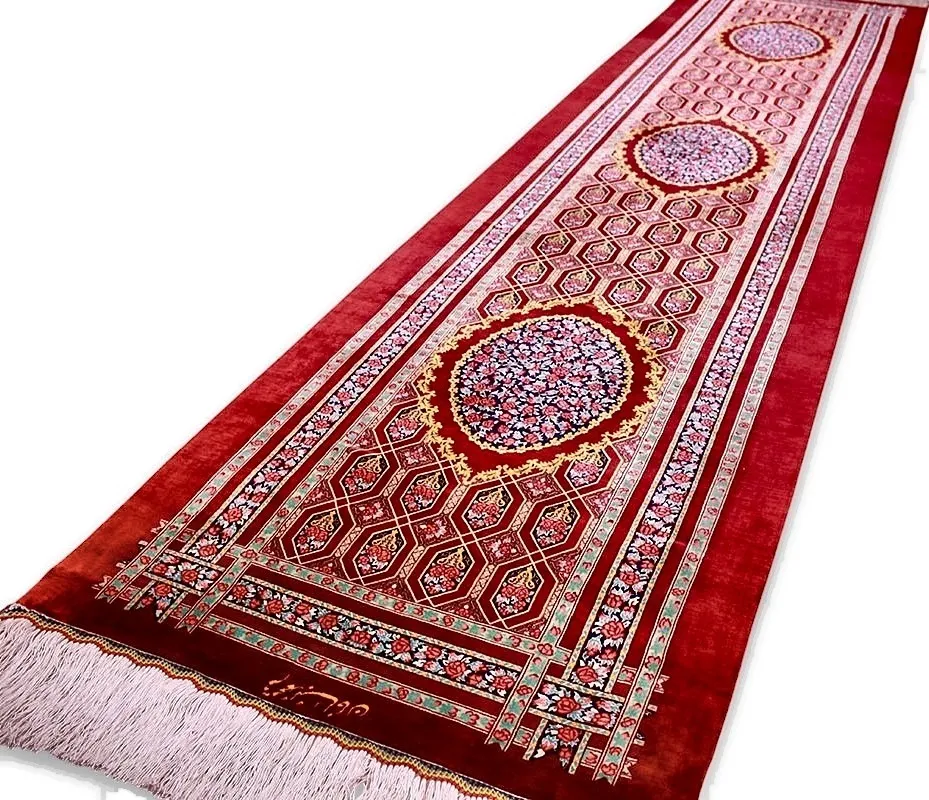 Qom Persian Rug 306 × 78 cm, Silk, hand-knotted