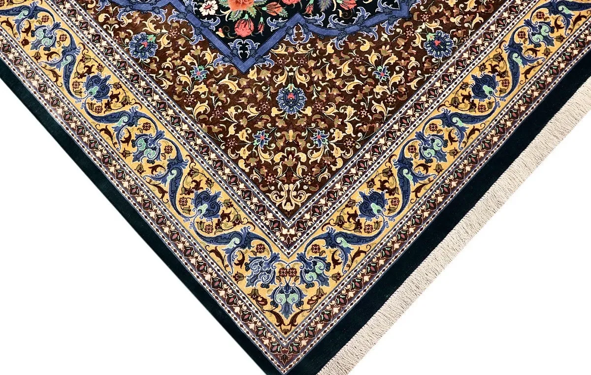 Qom Persian Rug 191 × 130 cm, Silk, hand-knotted