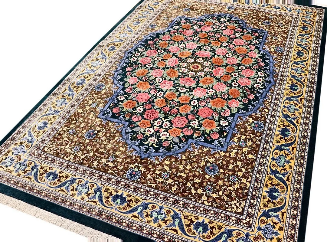 Qom Persian Rug 191 × 130 cm, Silk, hand-knotted