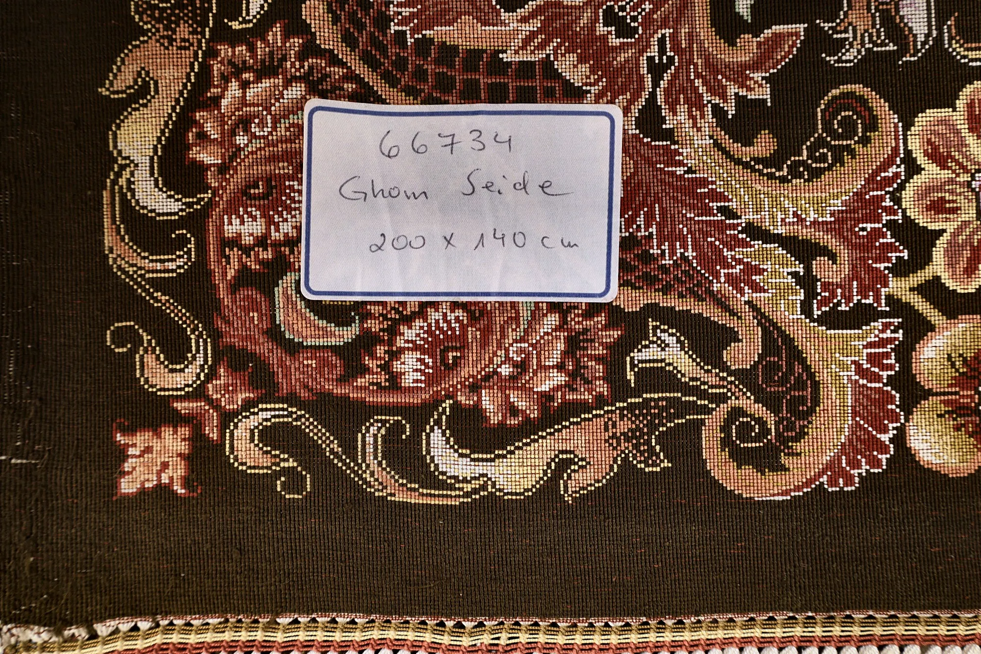 Qom Persian Rug 200 × 140 cm, Silk, hand-knotted