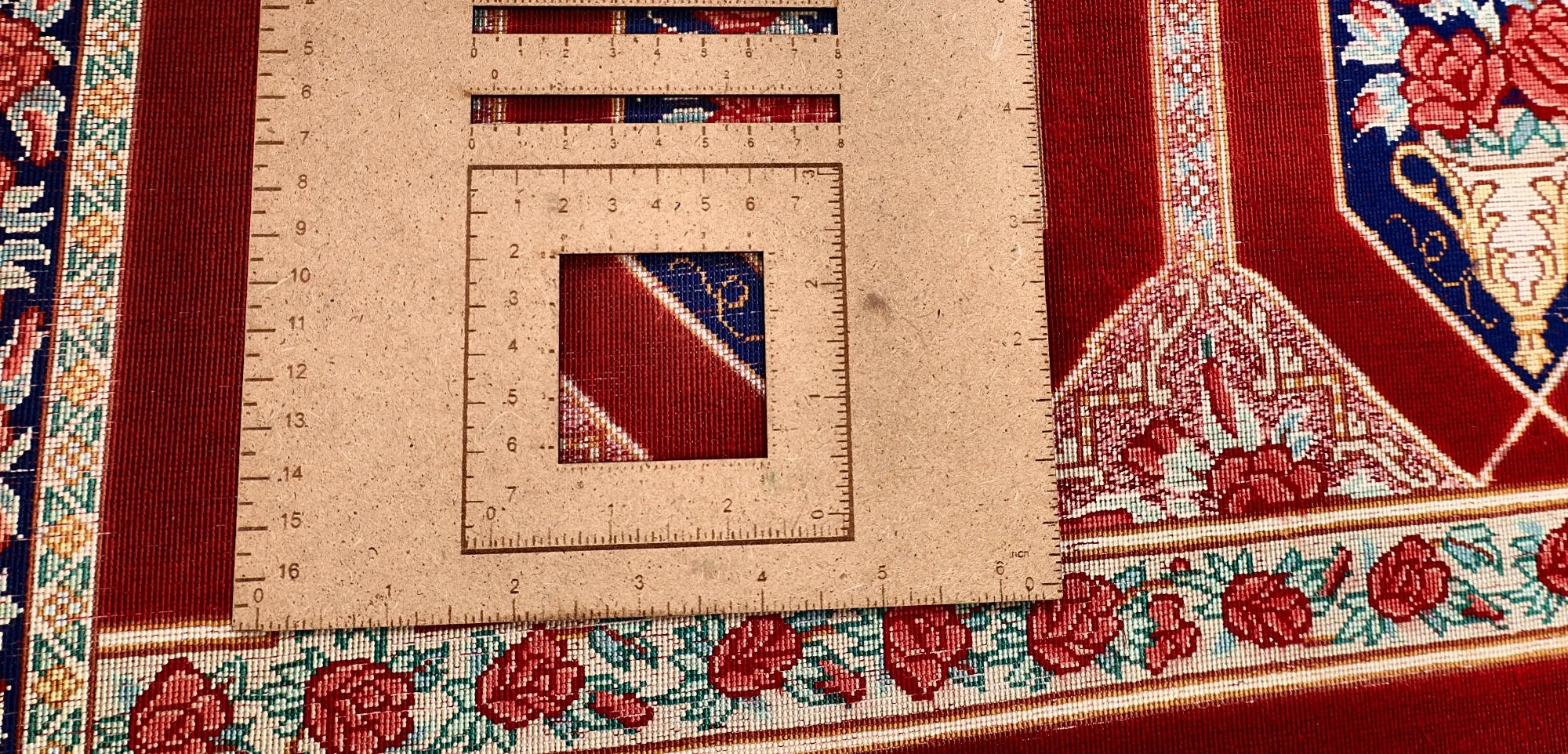Qom Persian Rug — hand-knotted, 200 × 130 cm, Silk