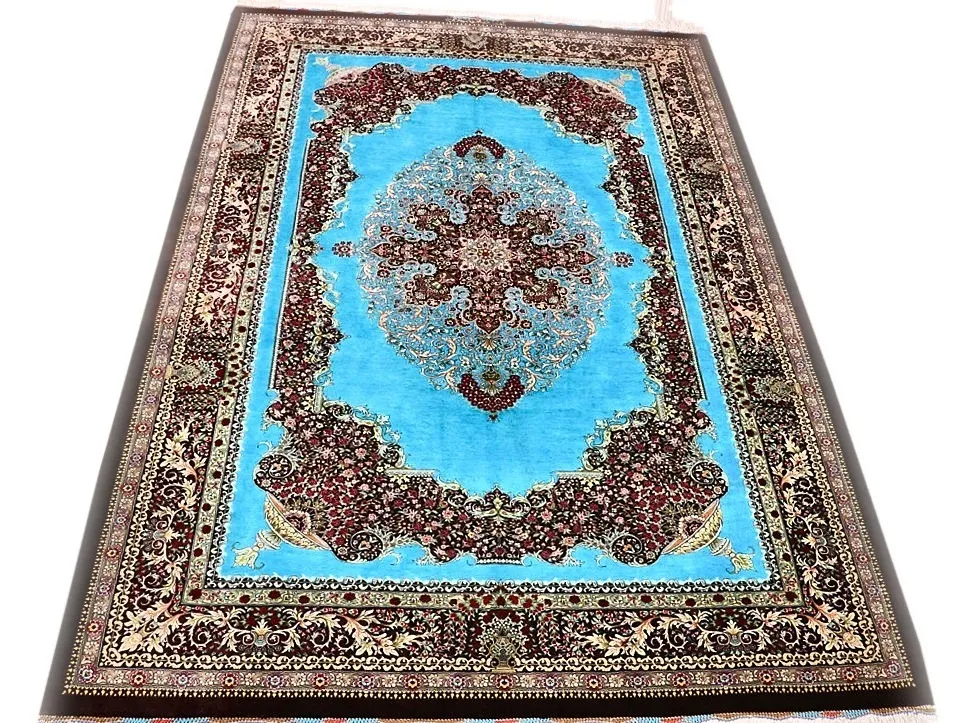 118114-05 Hand-Knotted Silk Qom Persian Rug, 202 × 135 cm