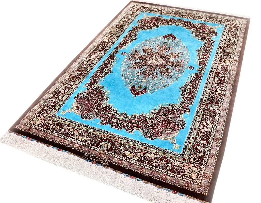 Qom Persian Rug — hand-knotted, 200 × 135 cm, Silk