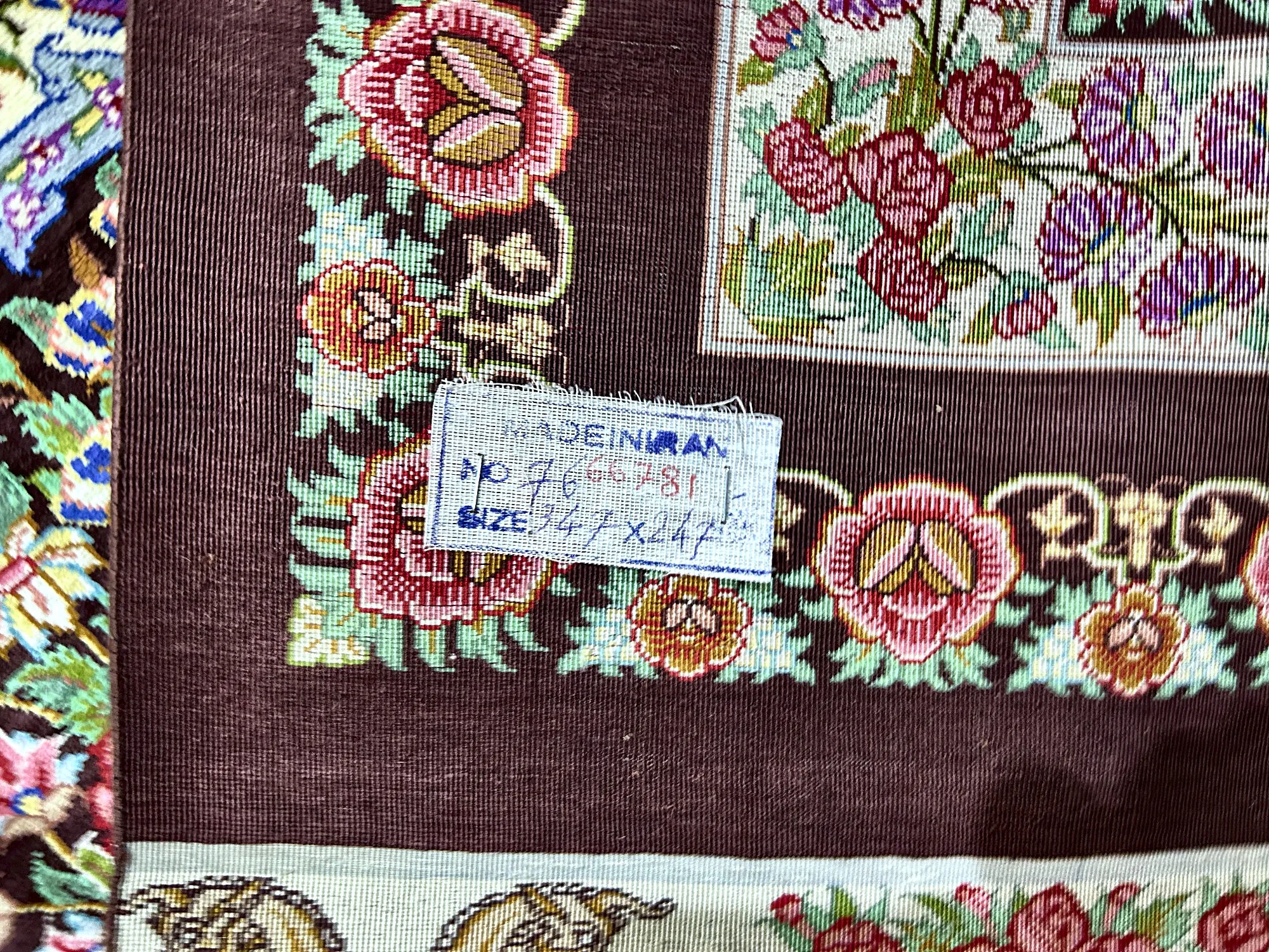 118129-10 Qom Persian Rug — hand-knotted, 347 × 247 cm, Silk