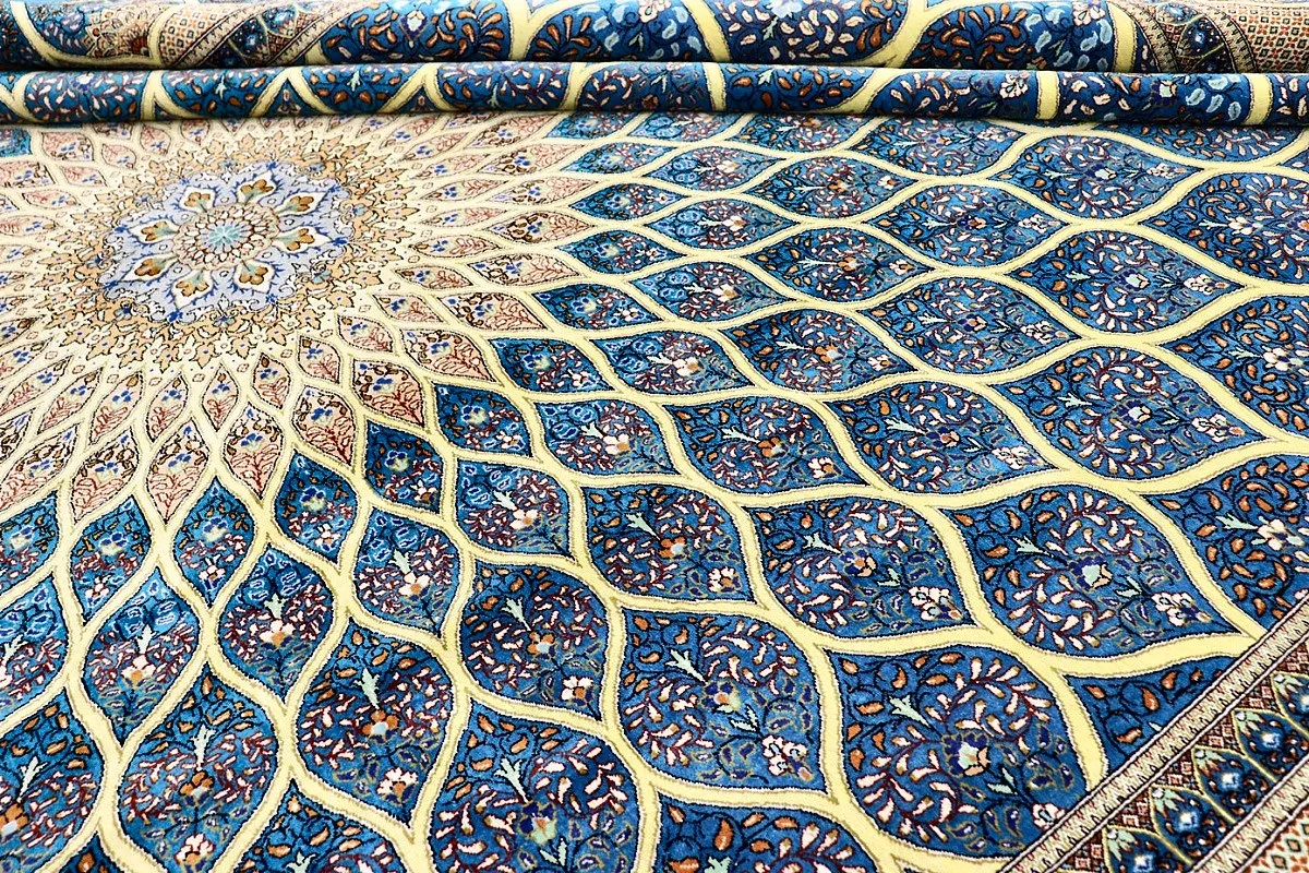 Qom Persian Rug — hand-knotted, 353 × 245 cm, Silk