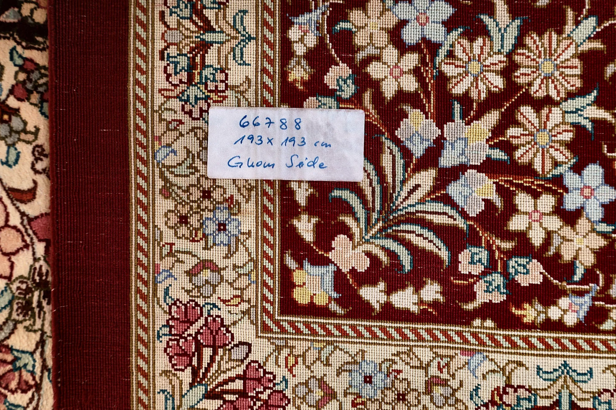 118133-11 Hand-Knotted Silk Qom Persian Rug, 193 × 193 cm