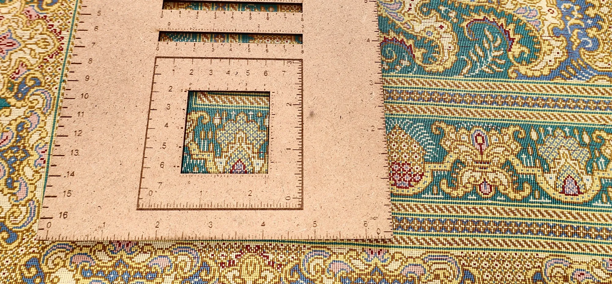 118134-01 Qom Persian Rug — hand-knotted, 325 × 255 cm, Silk