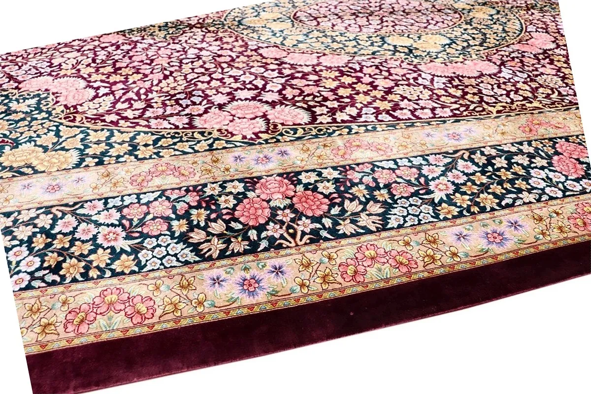 Qom Persian Rug 297 × 200 cm, Silk, hand-knotted