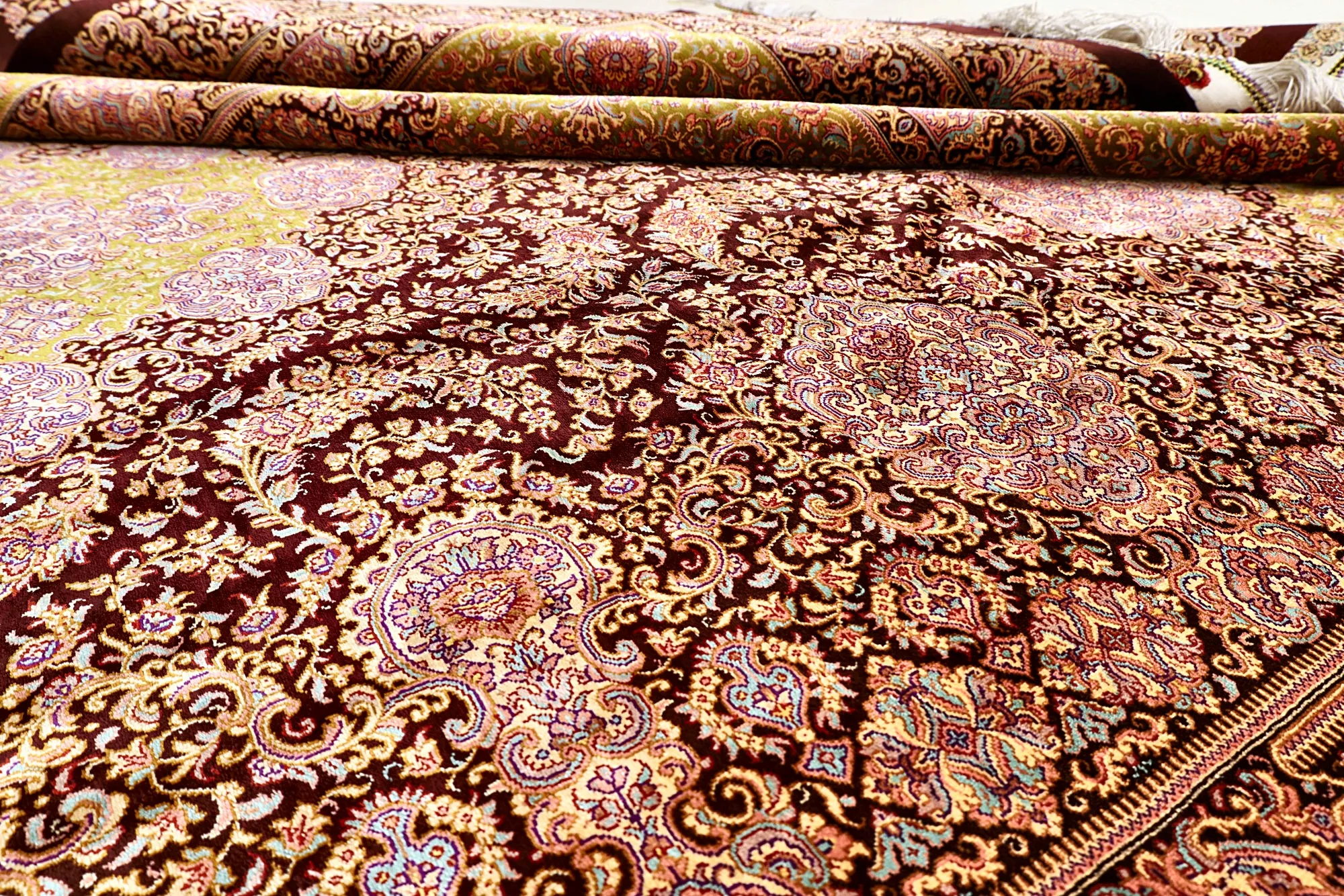 Qom Persian Rug — hand-knotted, 300 × 207 cm, Silk