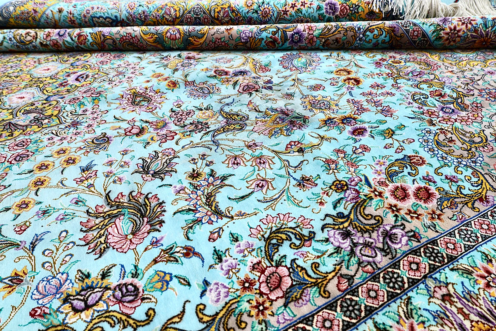 Qom Persian Rug — hand-knotted, 300 × 195 cm, Silk