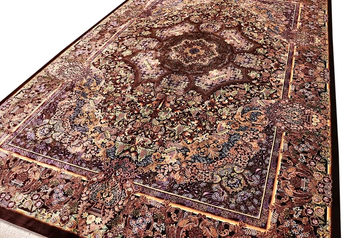 118145-08 Hand-Knotted Silk Qom Persian Rug, 305 × 205 cm