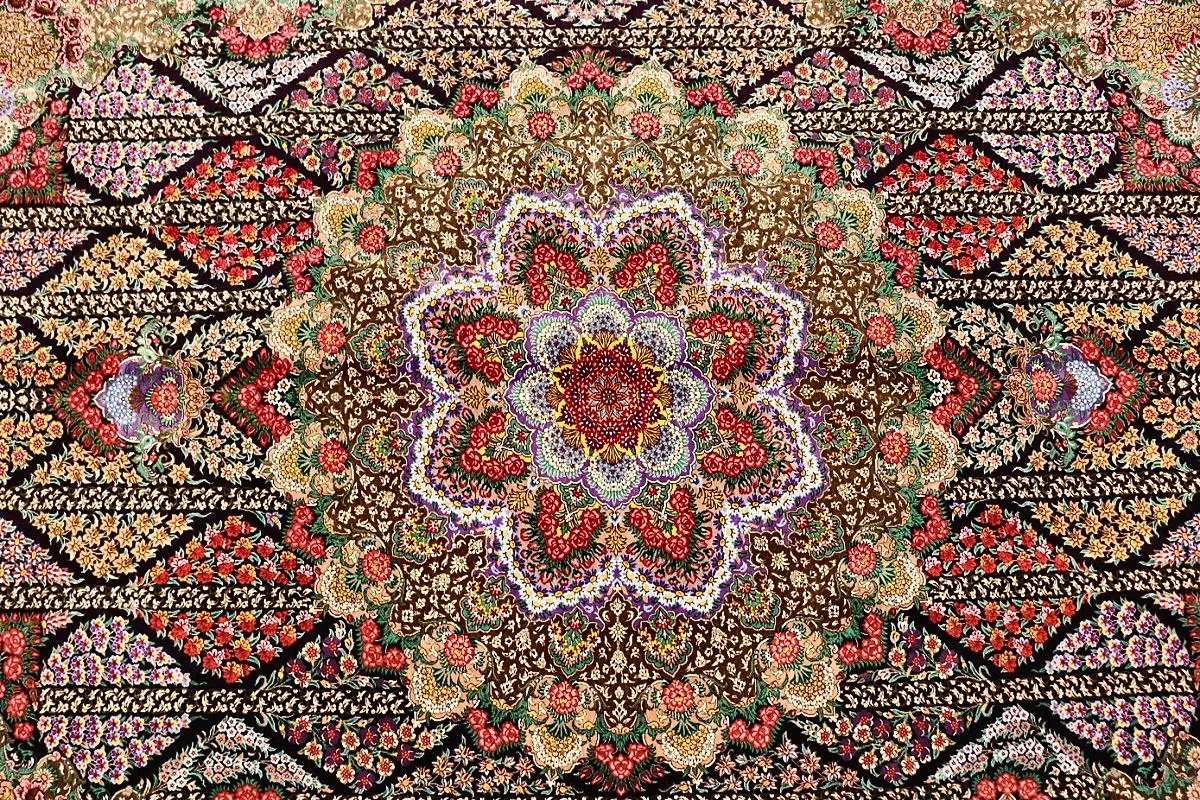 118148-05 Qom Persian Rug — hand-knotted, 295 × 200 cm, Silk