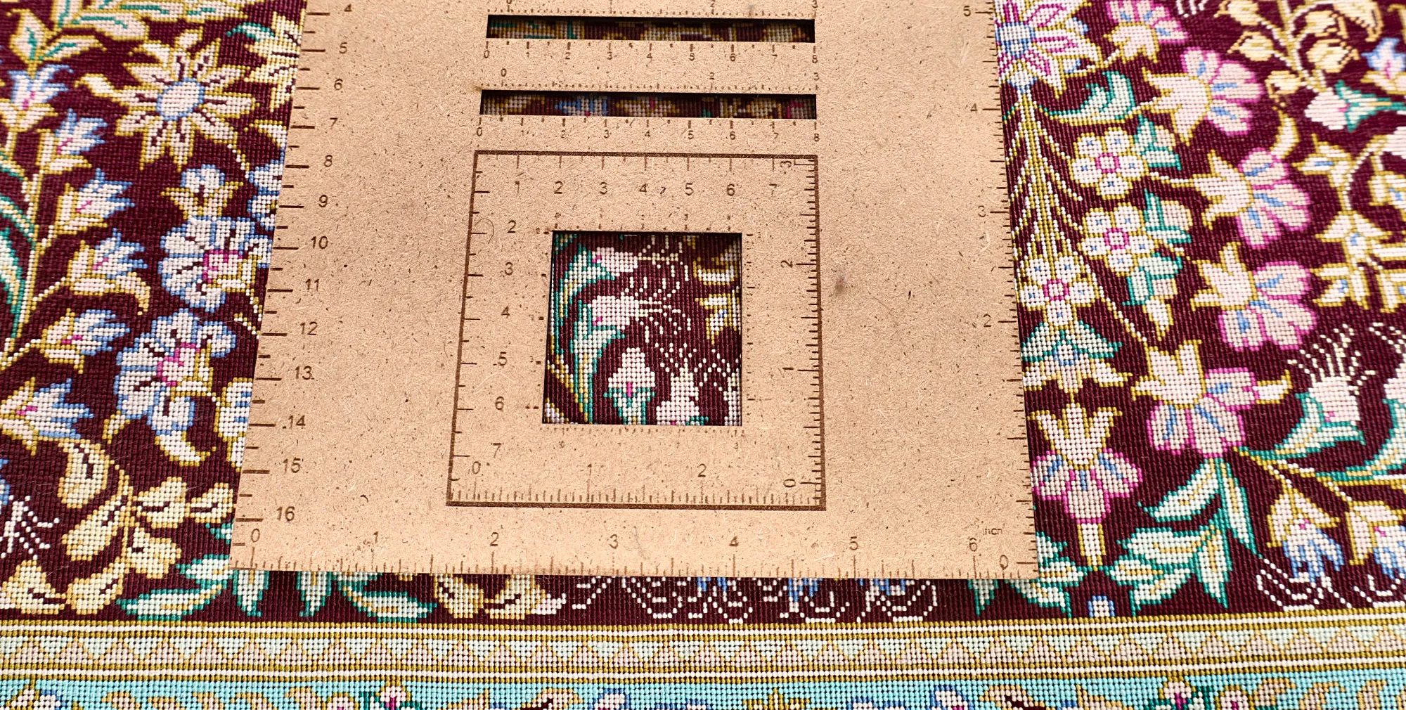 Qom Persian Rug 250 × 250 cm, Silk, hand-knotted