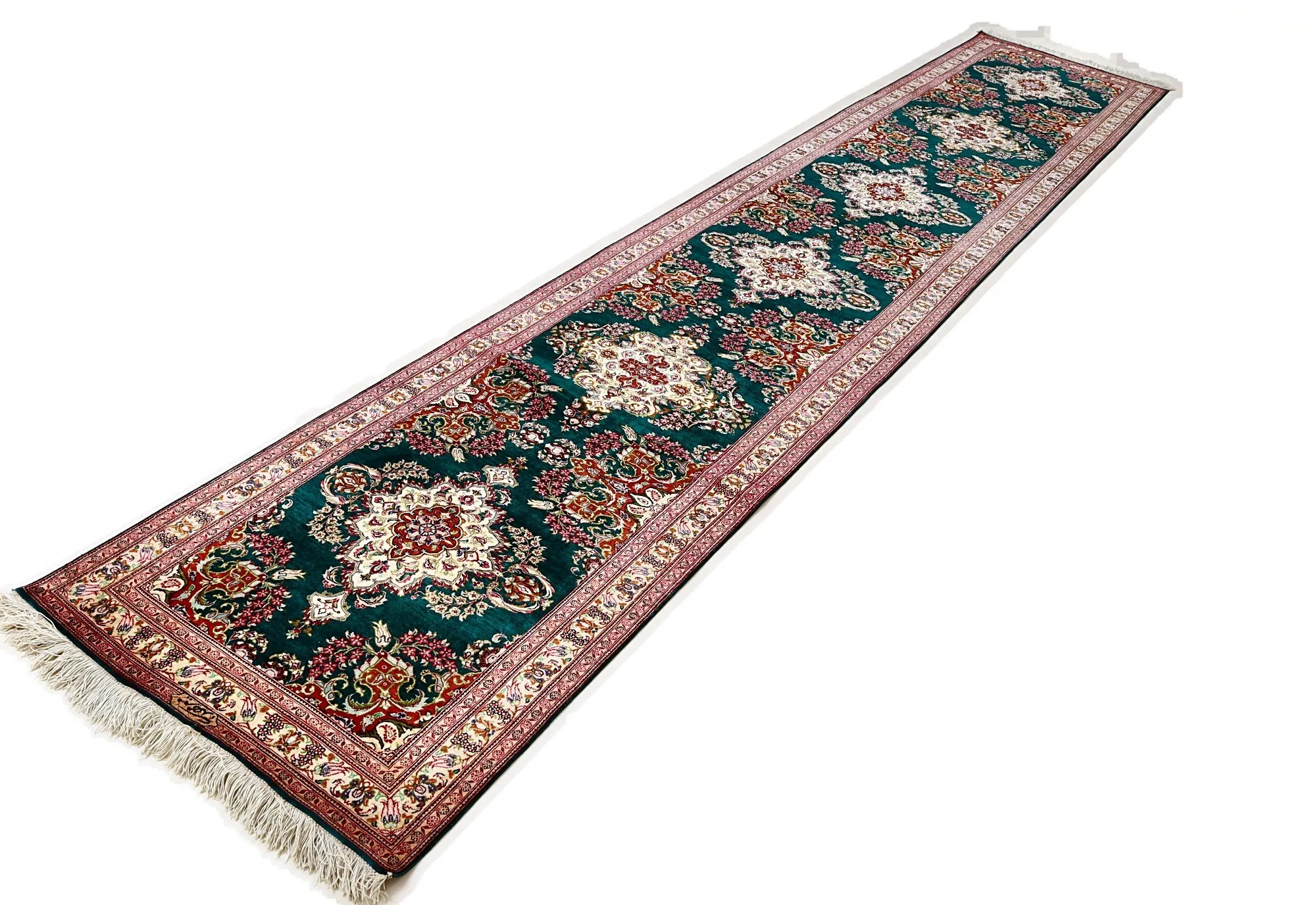 118154-04 Qom Persian Rug — hand-knotted, 400 × 80 cm, Silk