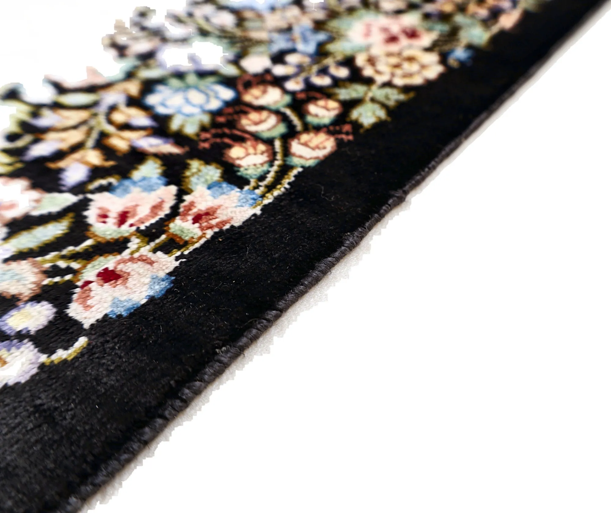 Qom Persian Rug 150 × 98 cm, Silk, hand-knotted