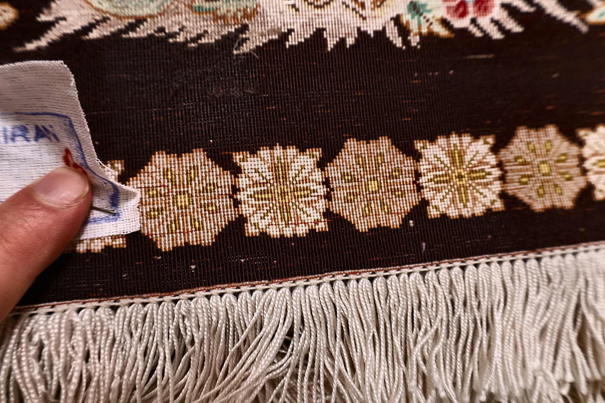 Hand-Knotted Silk Qom Persian Rug, 160 × 98 cm