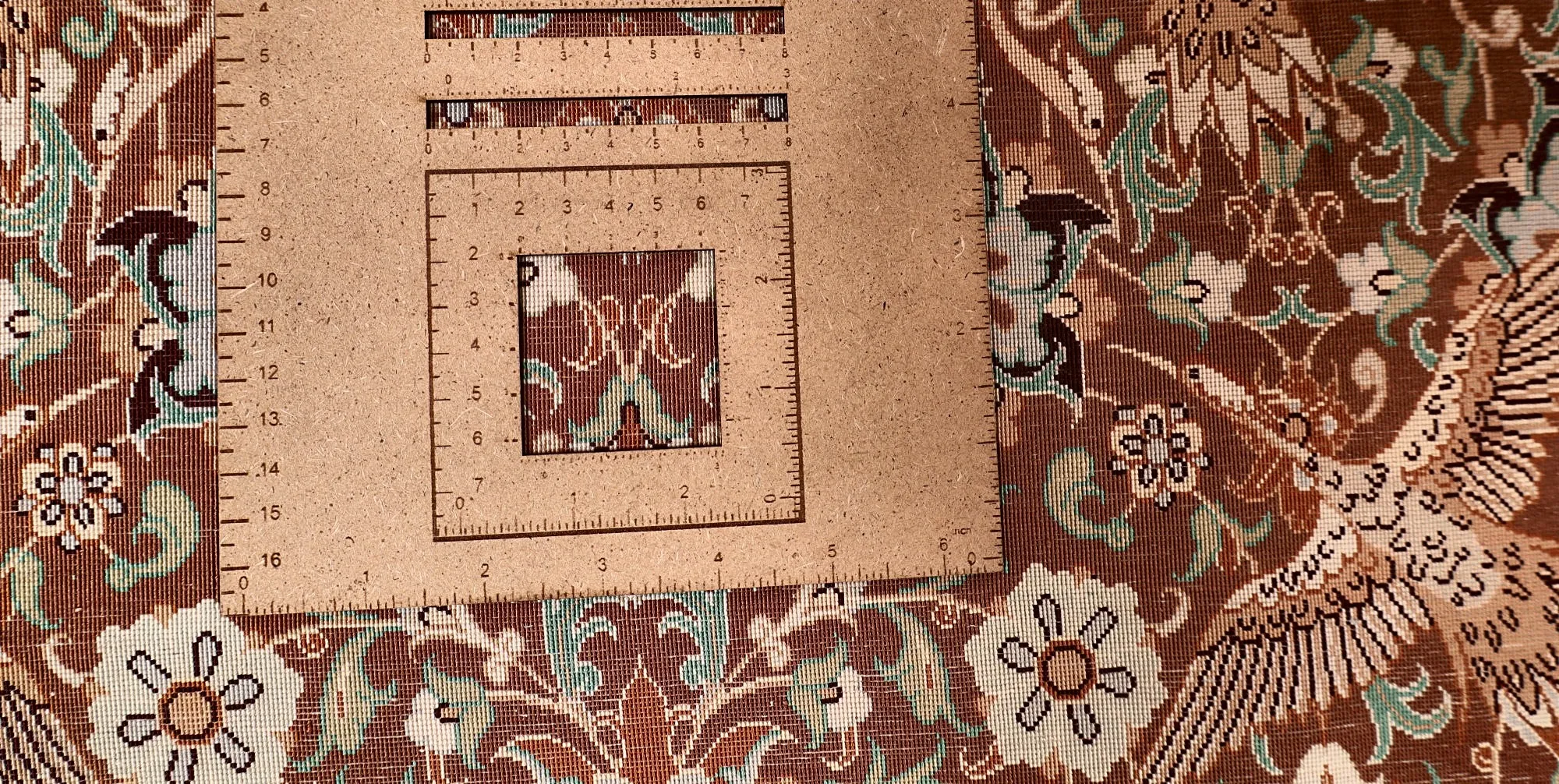 118165-01 Qom Persian Rug — hand-knotted, 166 × 100 cm, Silk