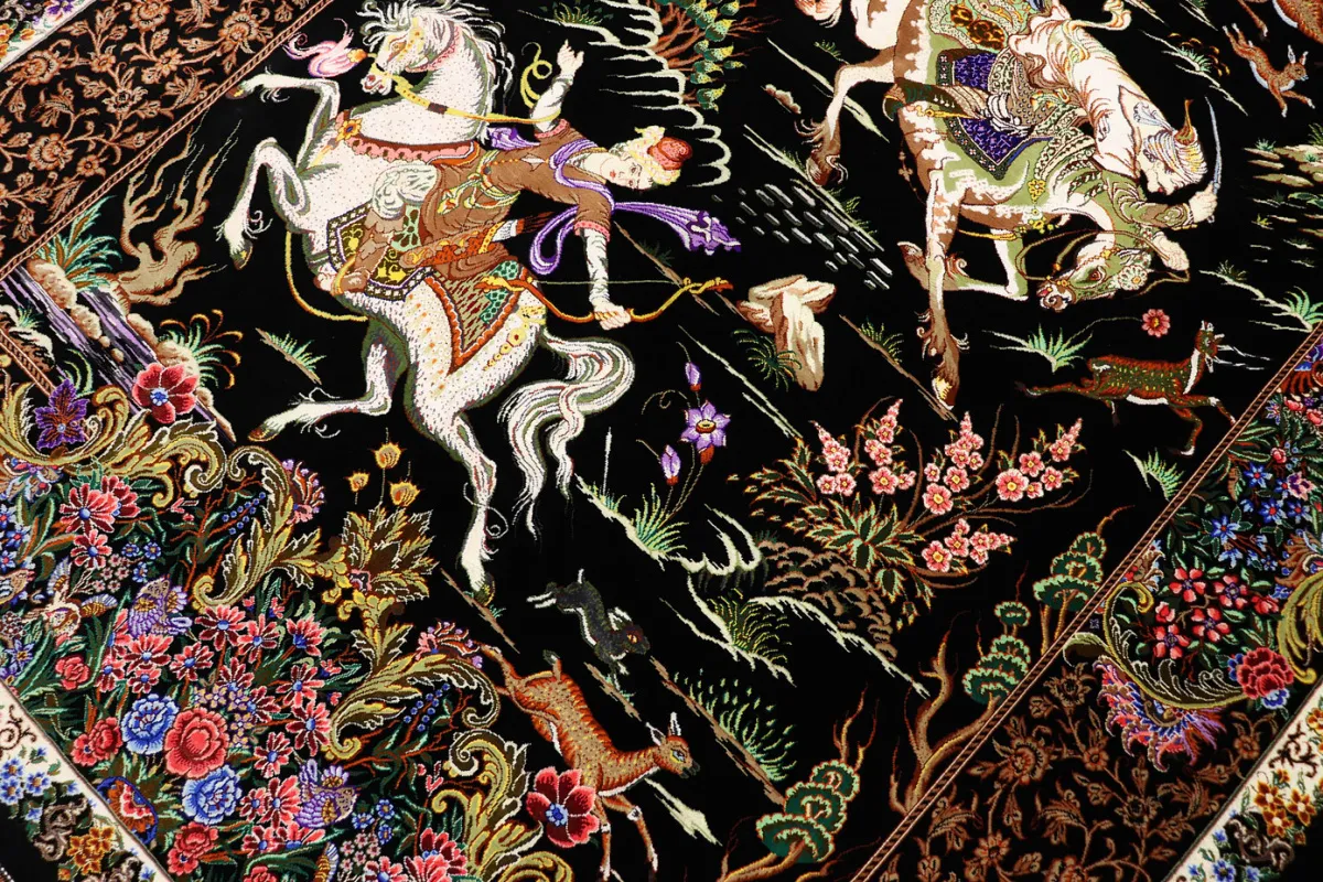 Qom Persian Rug — hand-knotted, 200 × 137 cm, Silk