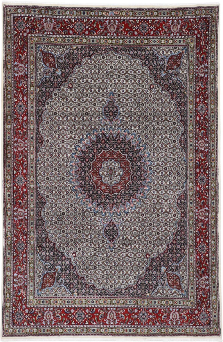 Moud Persian Rug 200 × 303 cm, Wool & Silk, hand-knotted